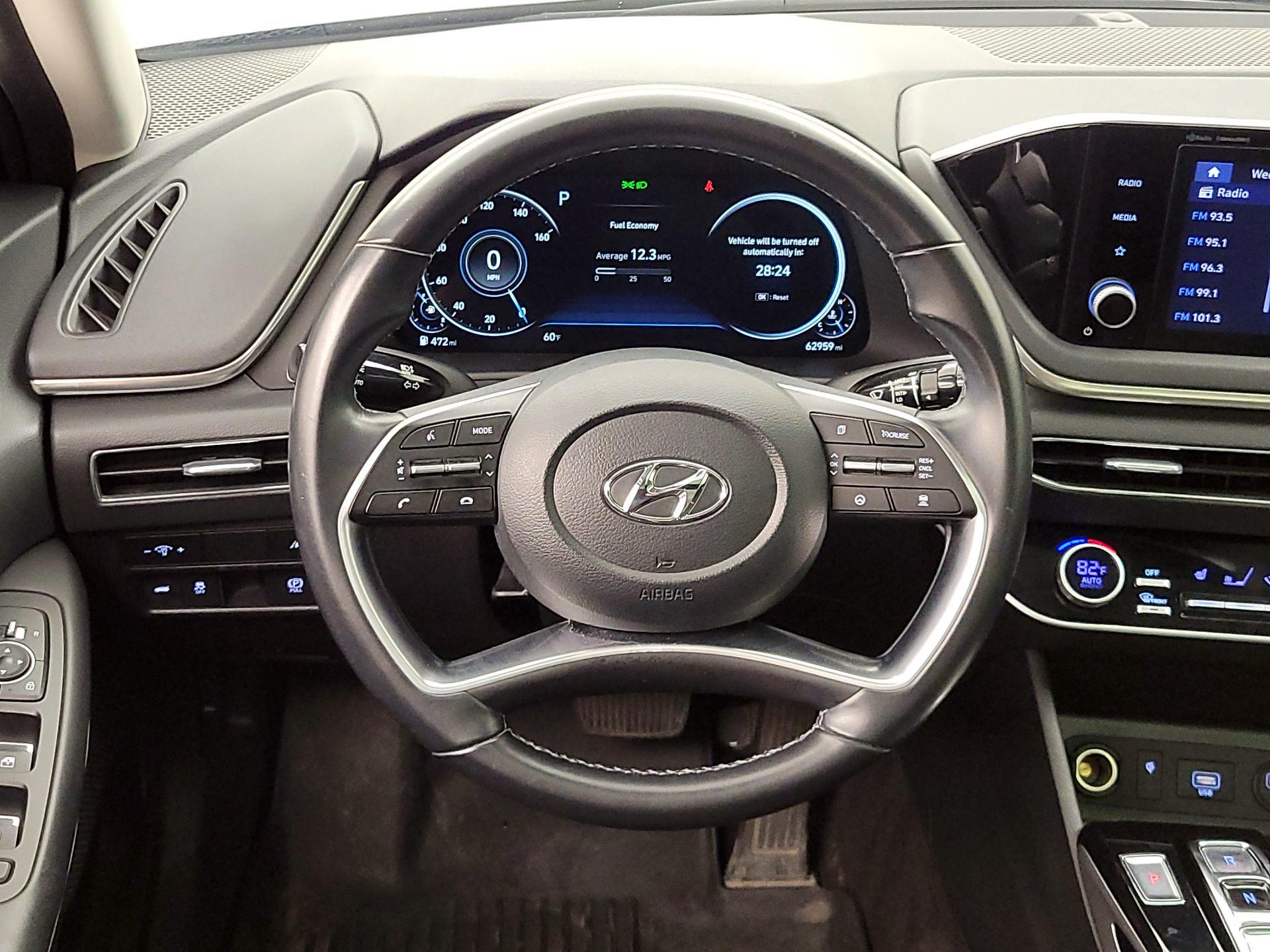 Thumbnail: 2022 Hyundai Sonata - 10