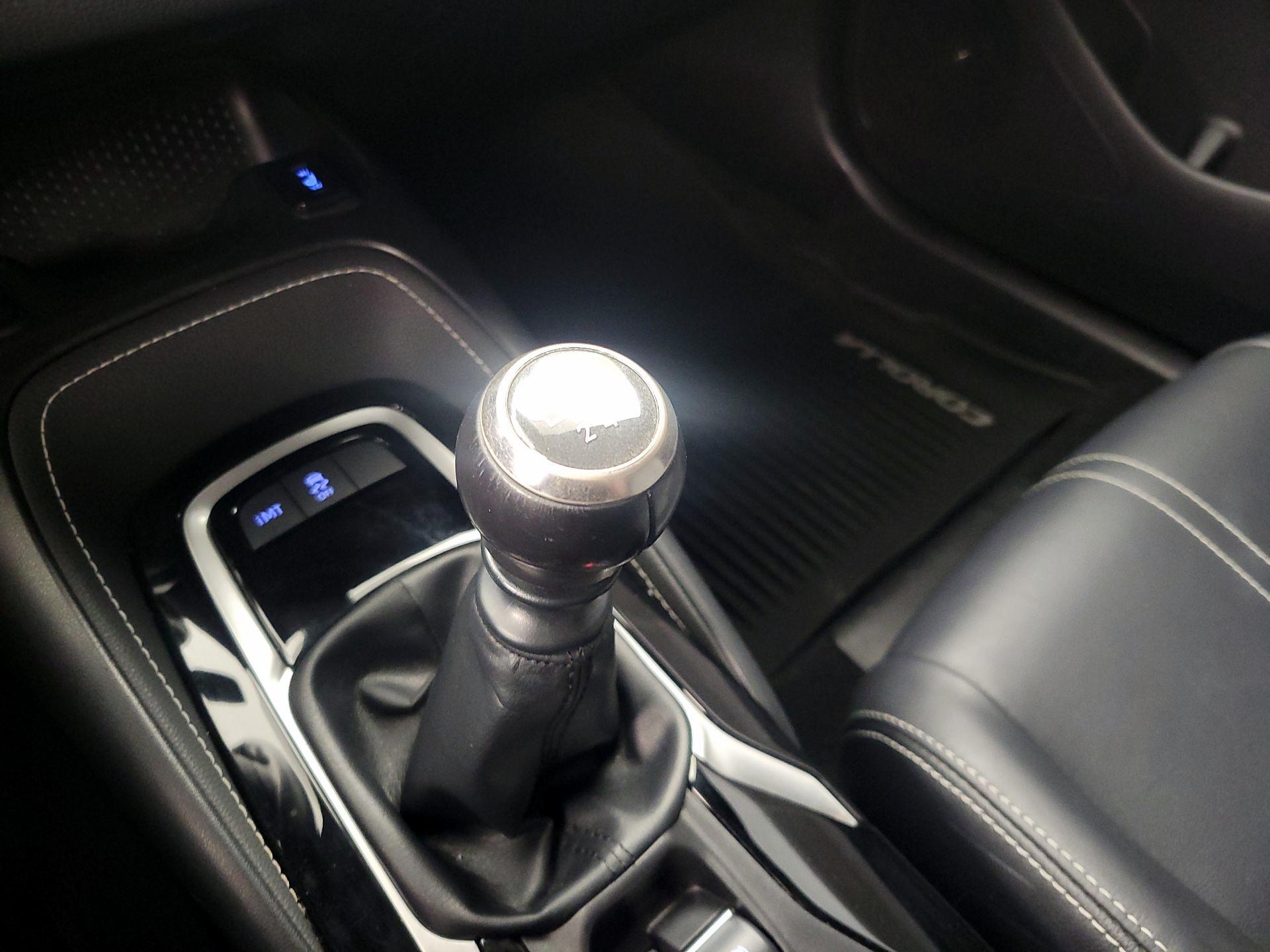 Thumbnail: 2022 Toyota Corolla - 17