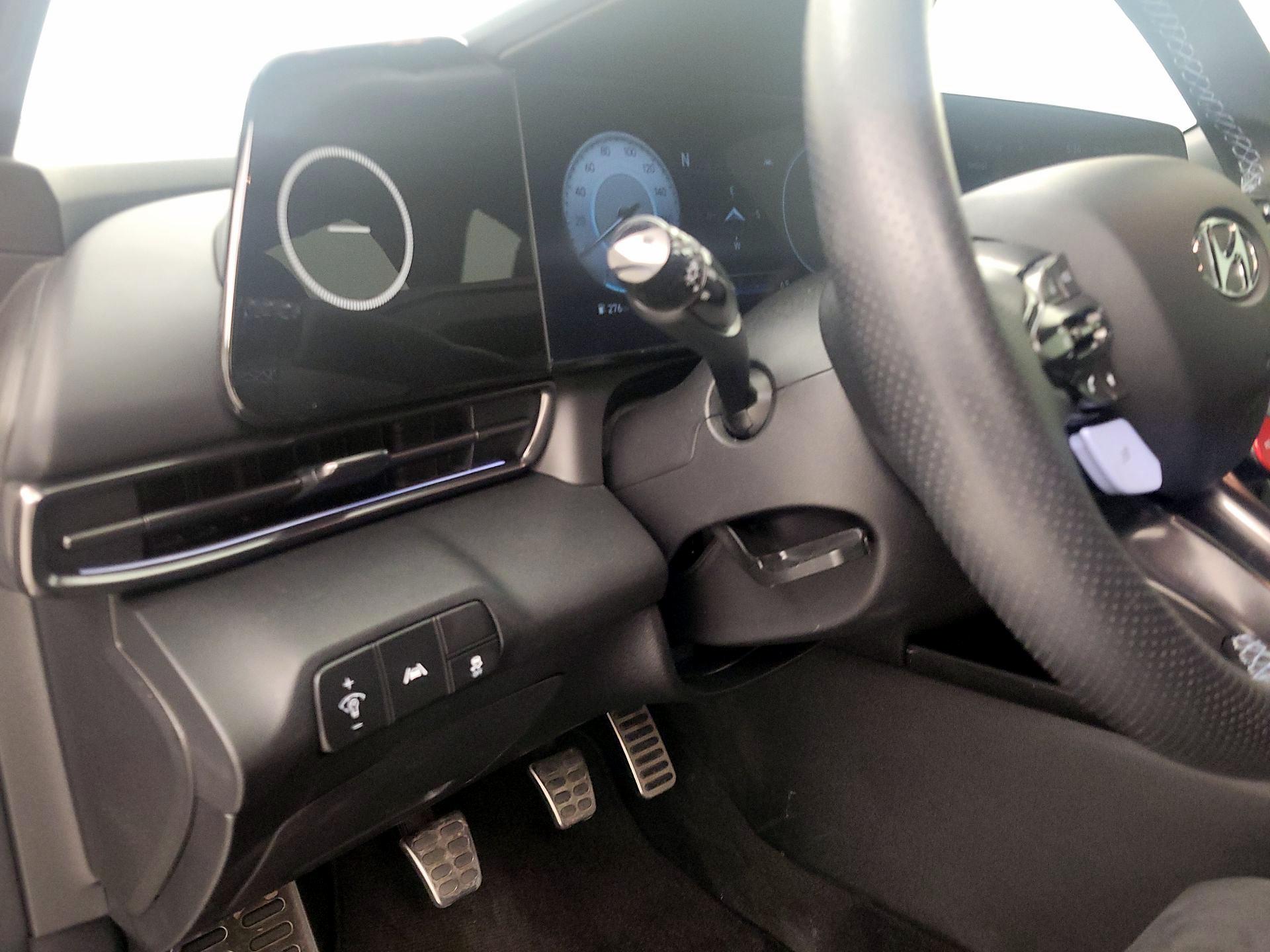 Thumbnail: 2023 Hyundai Elantra - 13