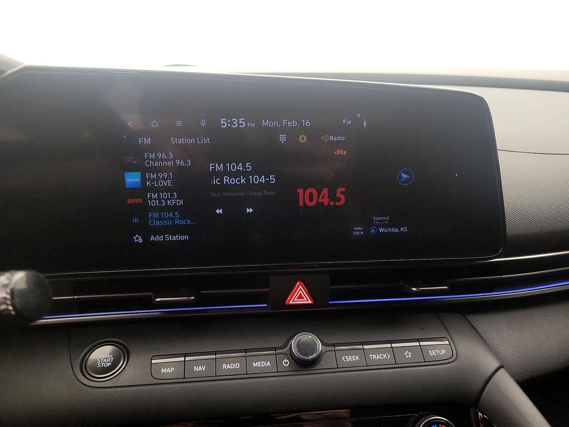 Thumbnail: 2023 Hyundai Elantra - 15