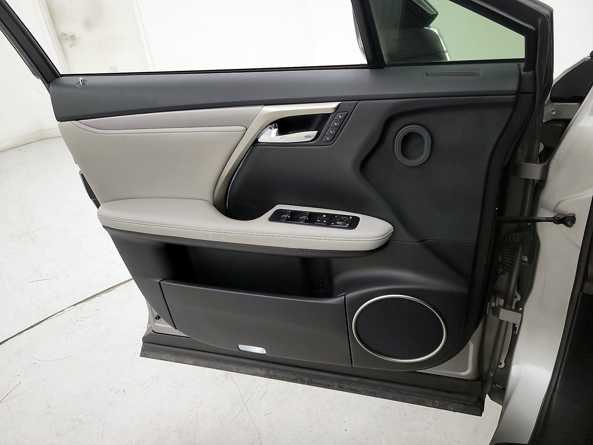 Thumbnail: 2017 Lexus RX - 12