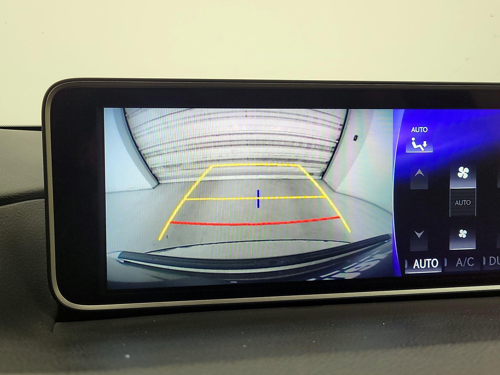 Thumbnail: 2017 Lexus RX - 15