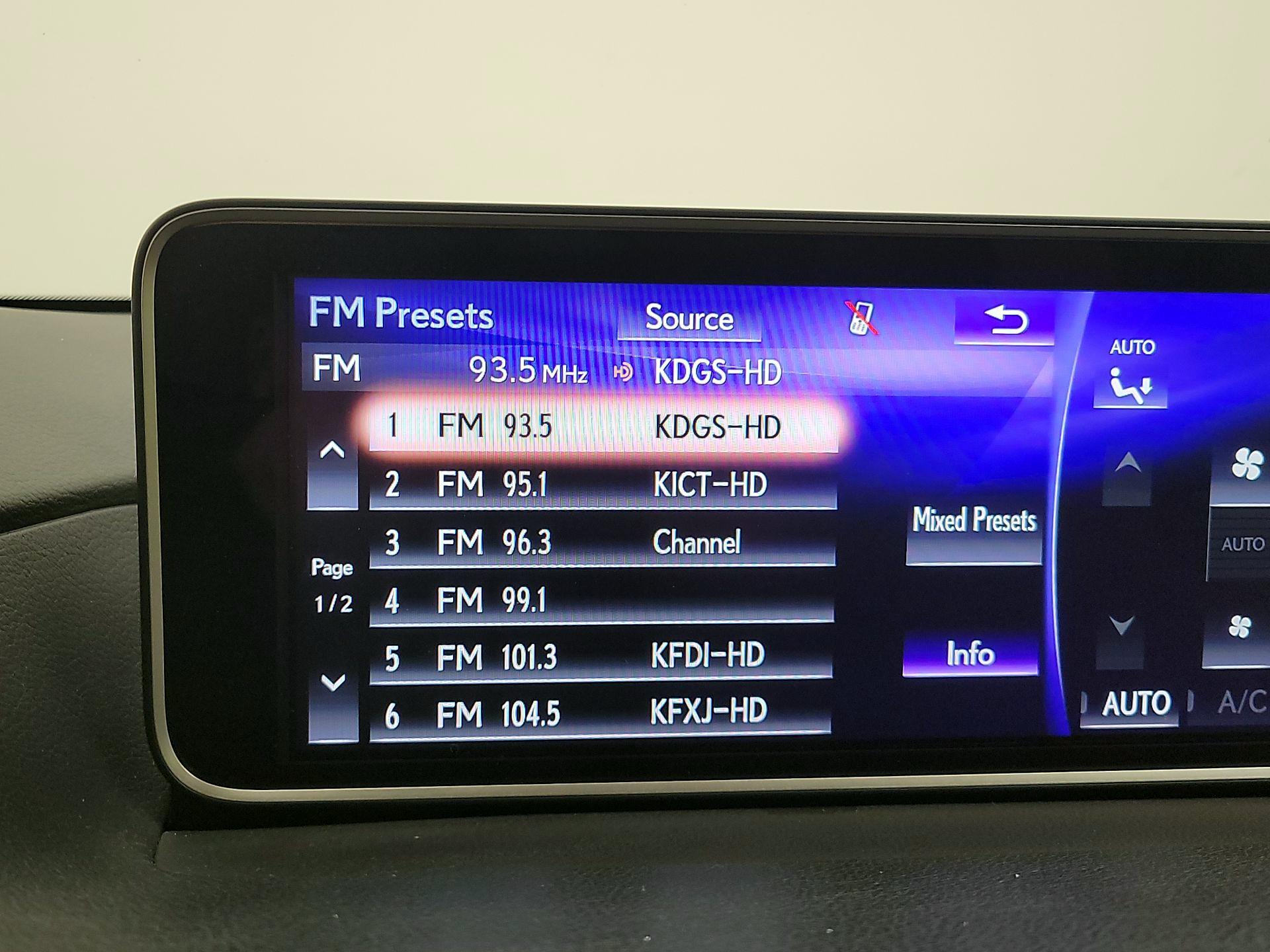 Thumbnail: 2017 Lexus RX - 16