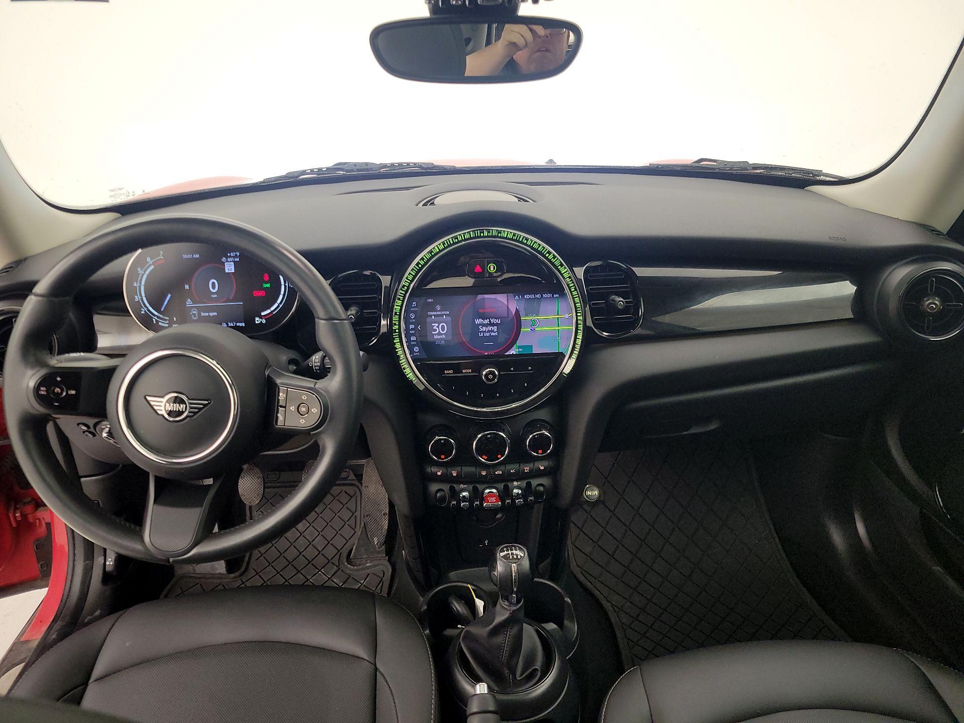 Thumbnail: 2024 MINI Cooper Hardtop - 9