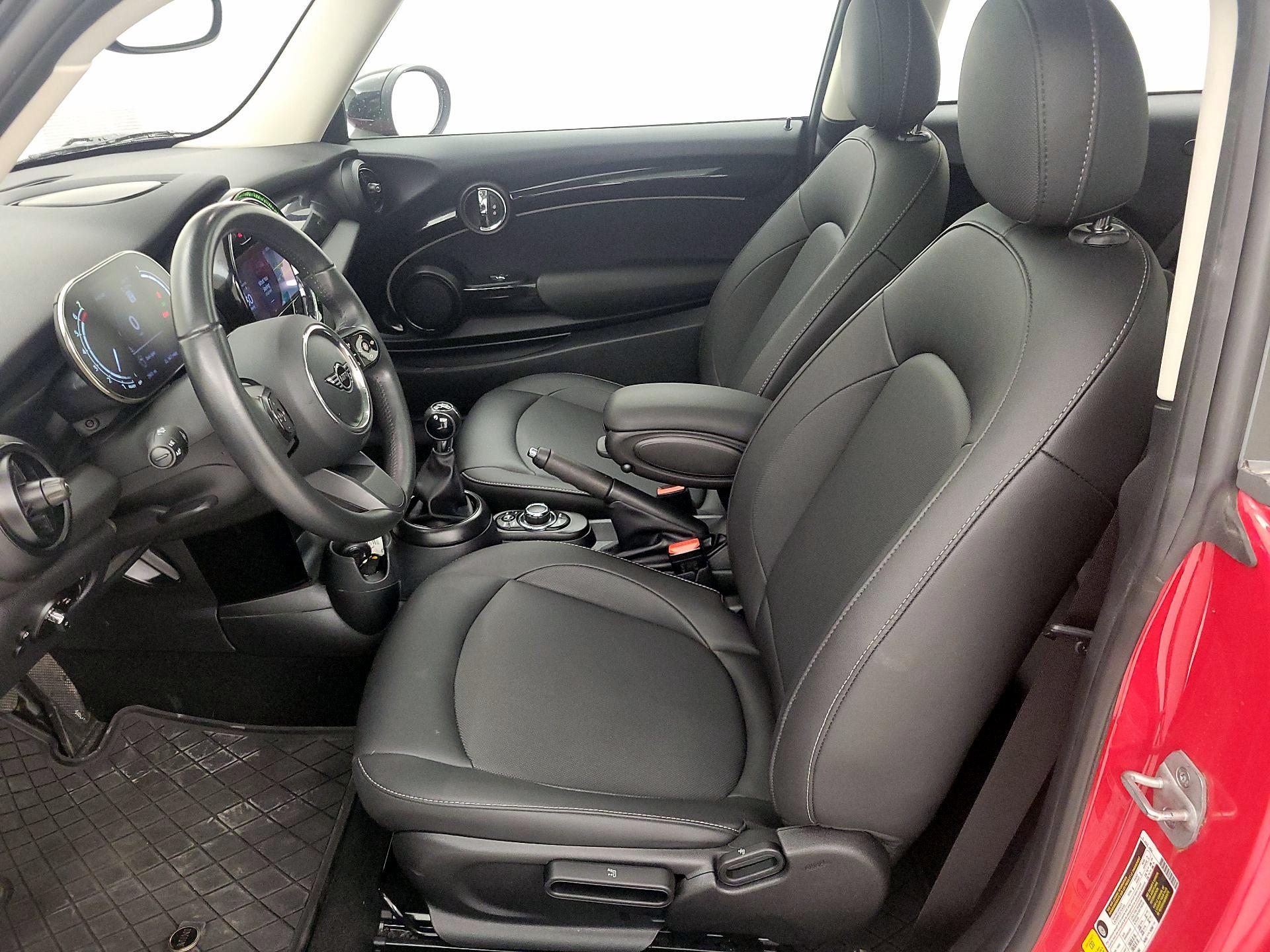 Thumbnail: 2024 MINI Cooper Hardtop - 11