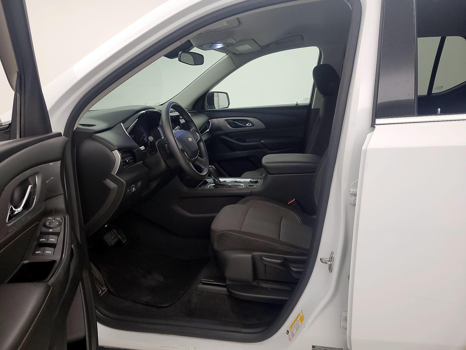 Thumbnail: 2020 Chevrolet Traverse - 11