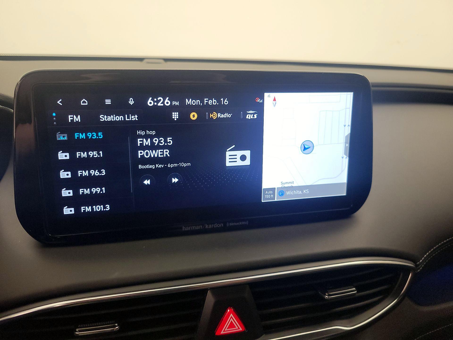 Thumbnail: 2023 Hyundai Santa Fe - 16