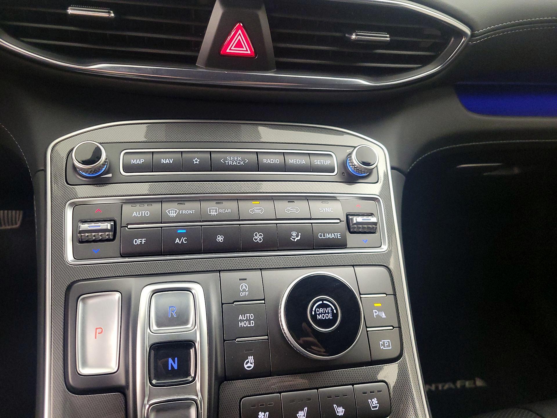 Thumbnail: 2023 Hyundai Santa Fe - 17