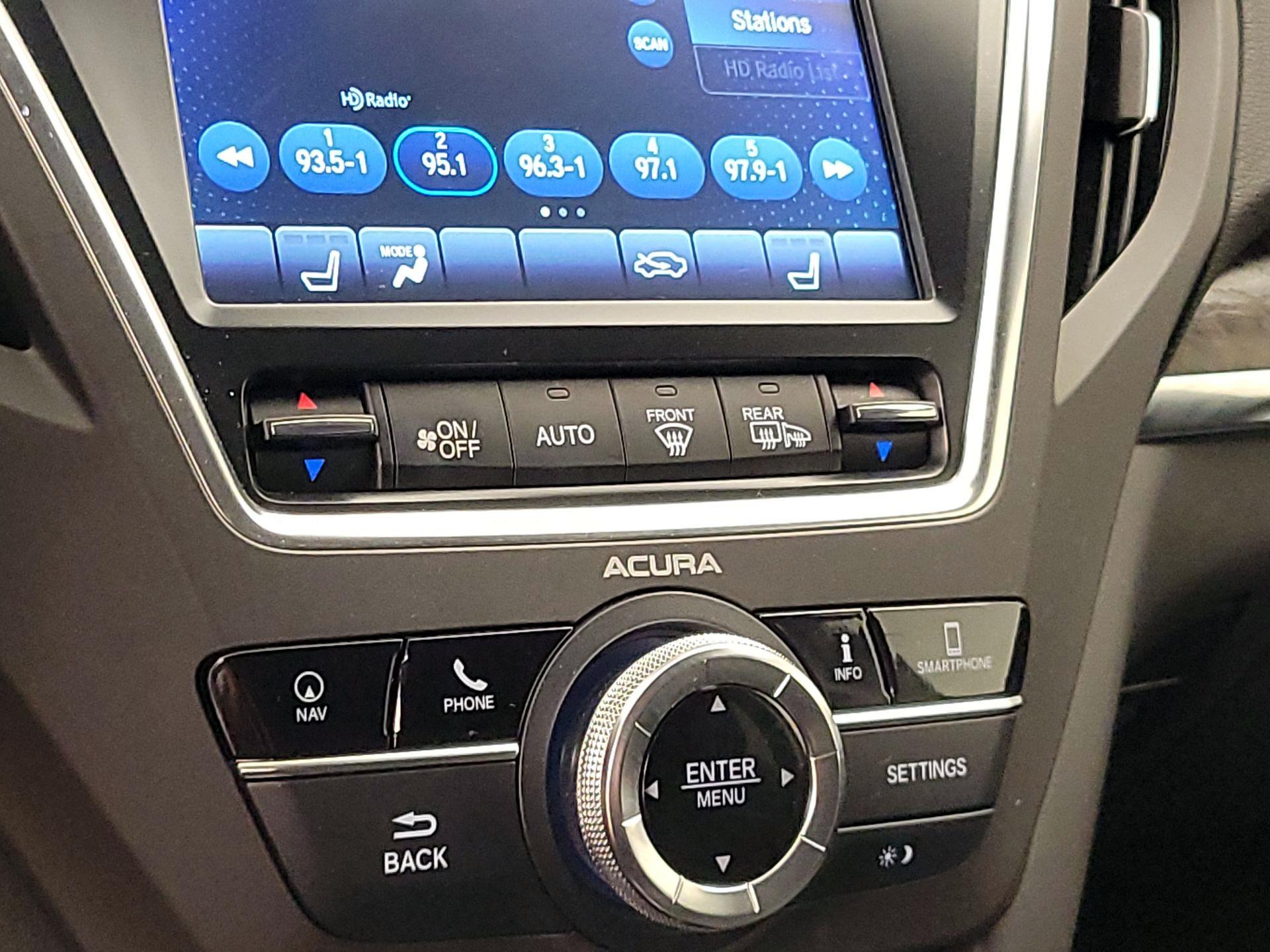 Thumbnail: 2019 Acura MDX - 17