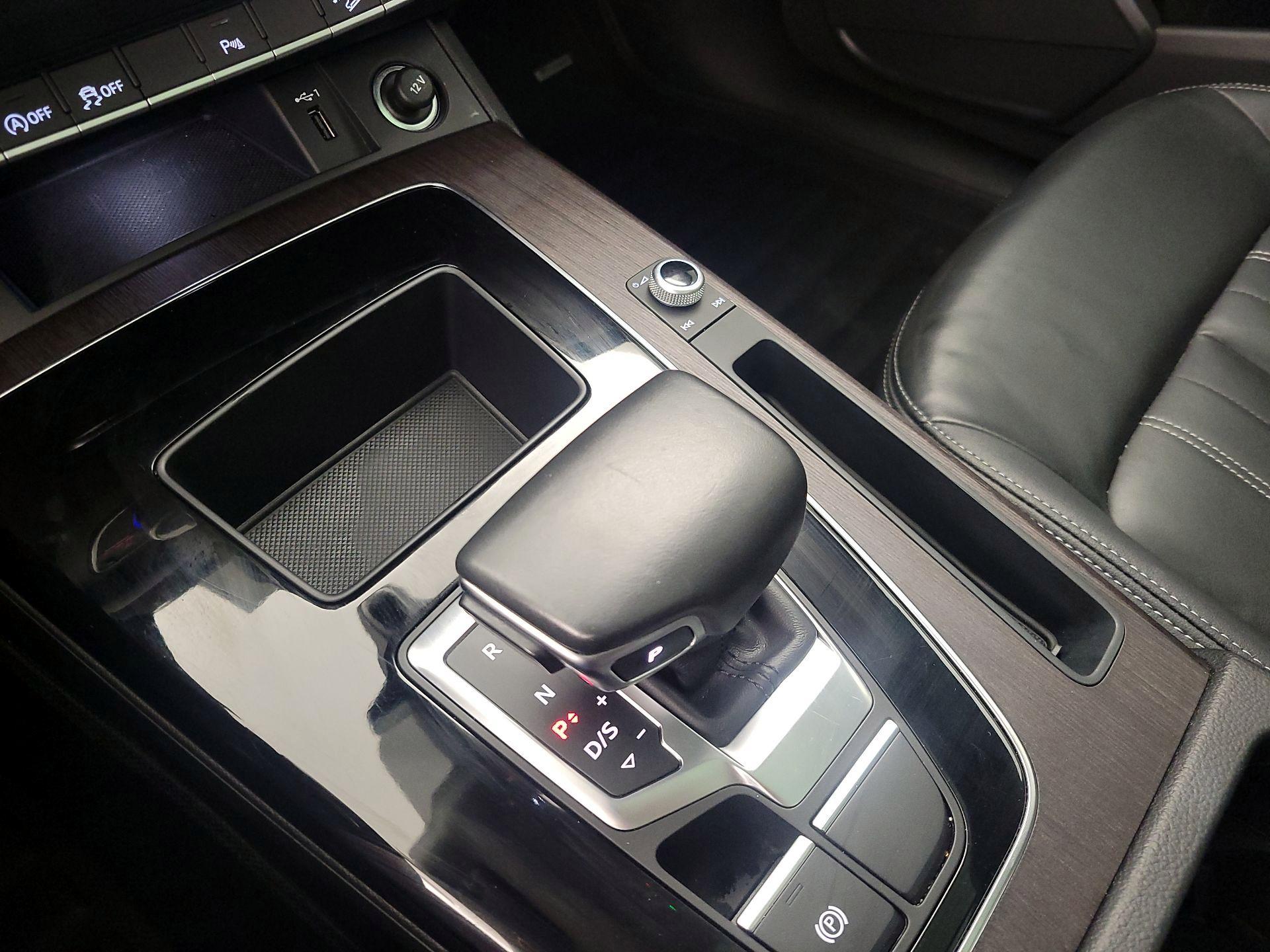 Thumbnail: 2021 Audi Q5 - 17