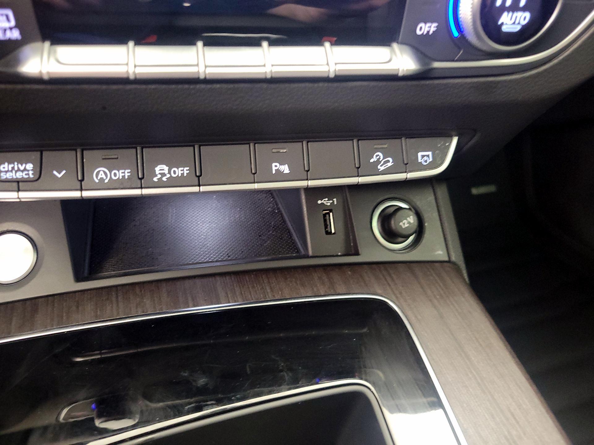 Thumbnail: 2021 Audi Q5 - 18