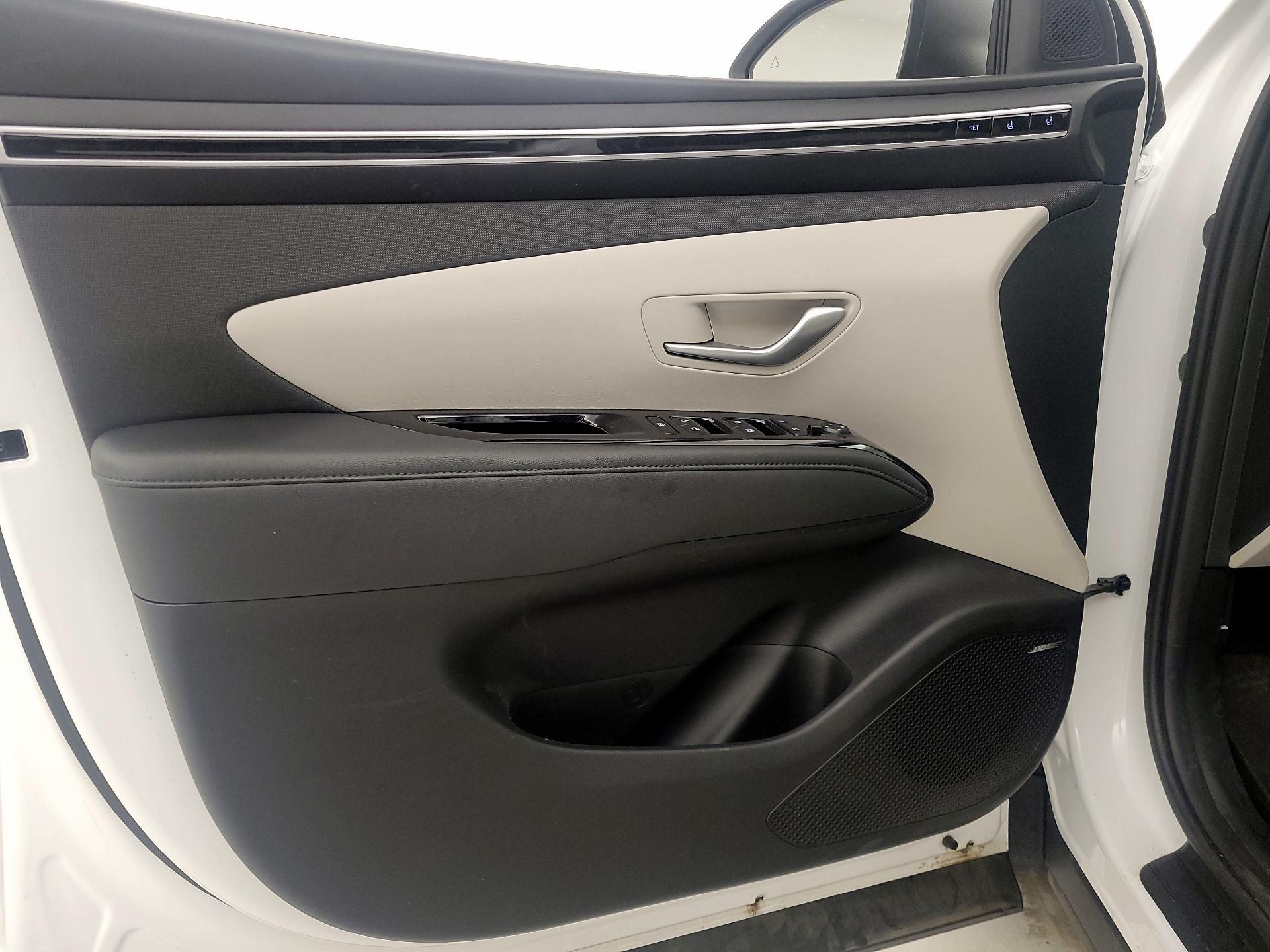 Thumbnail: 2023 Hyundai Tucson - 12