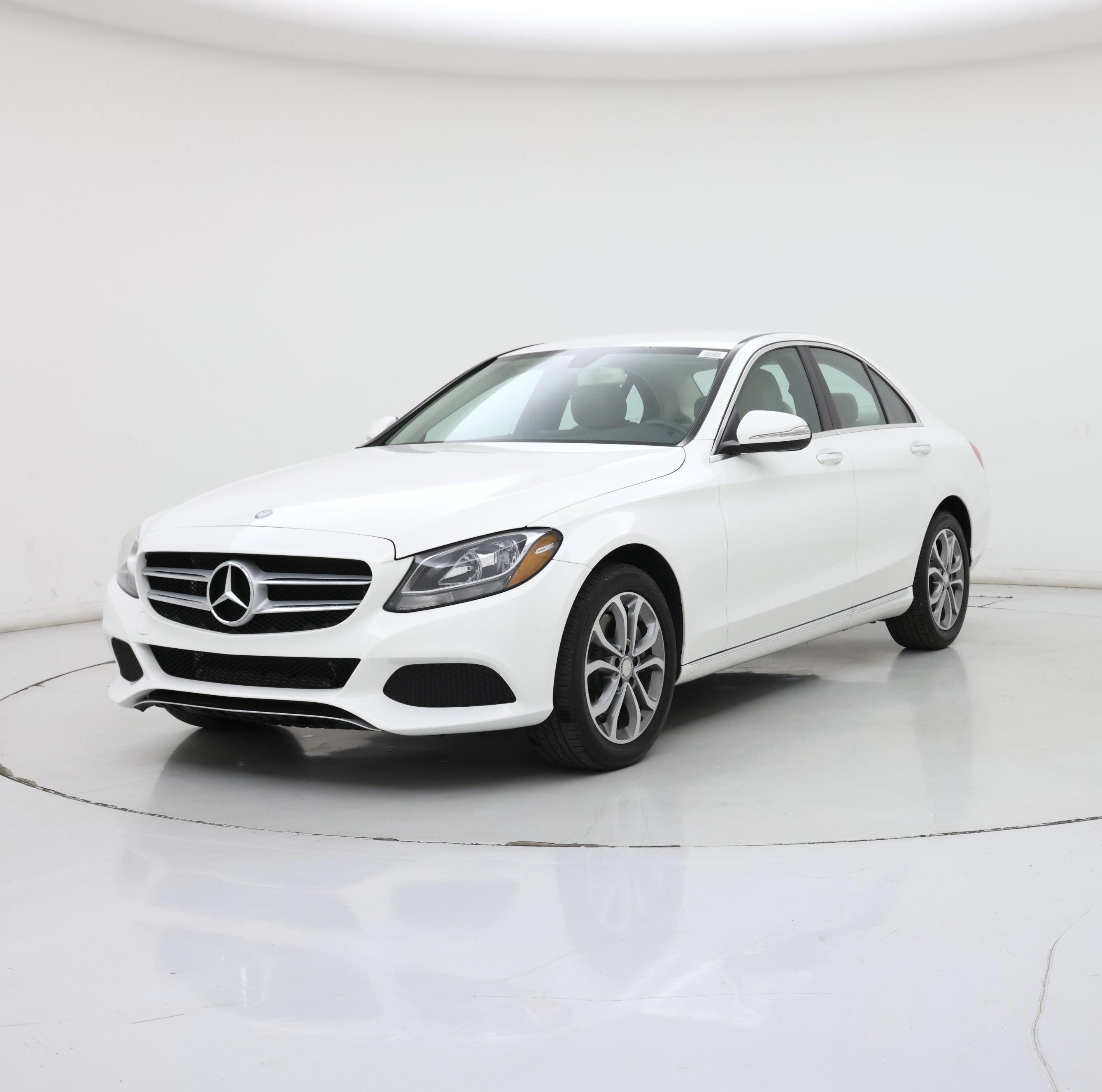 Thumbnail: 2015 Mercedes-Benz C-Class - 4