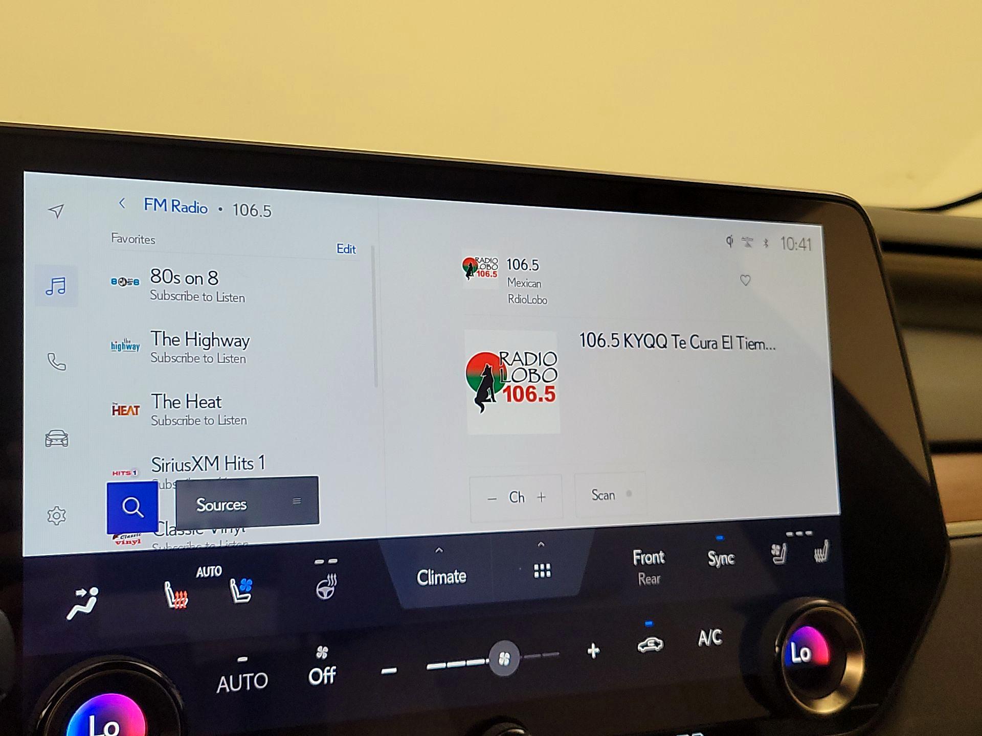 Thumbnail: 2024 Lexus RX - 15