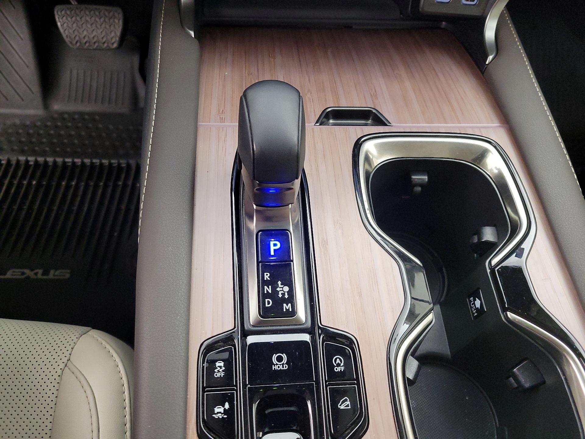 Thumbnail: 2024 Lexus RX - 17