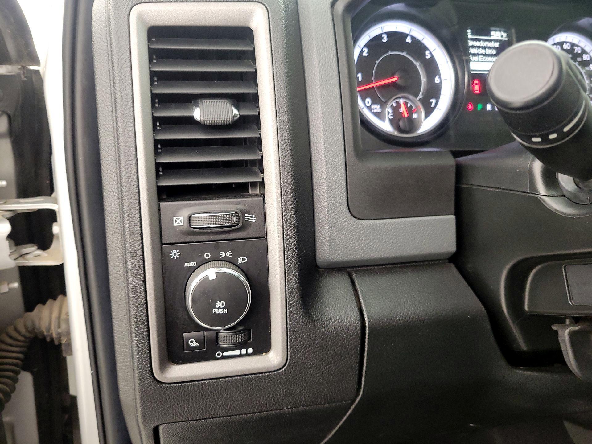 Thumbnail: 2016 RAM 1500 - 13