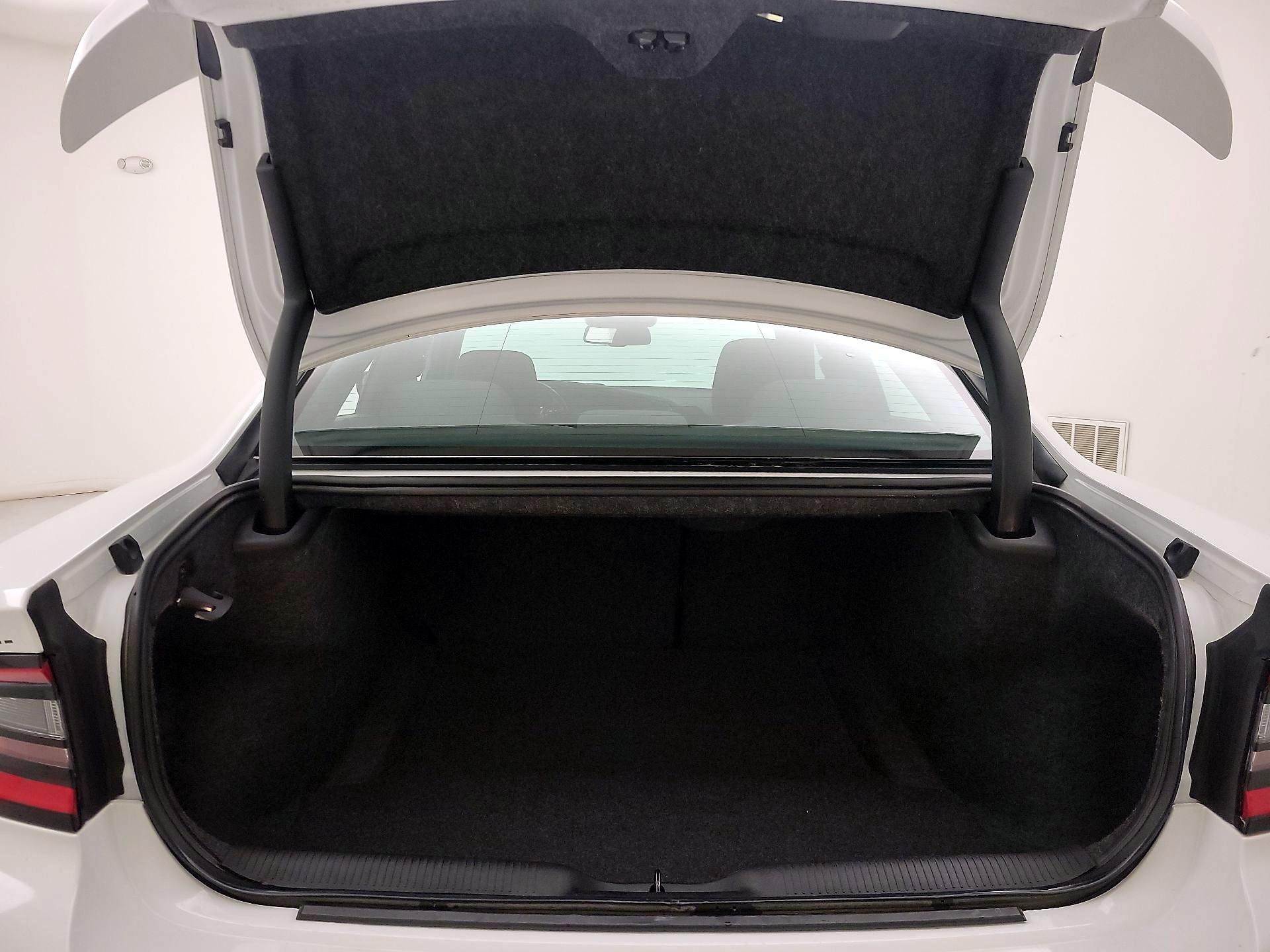 Thumbnail: 2020 Dodge Charger - 20