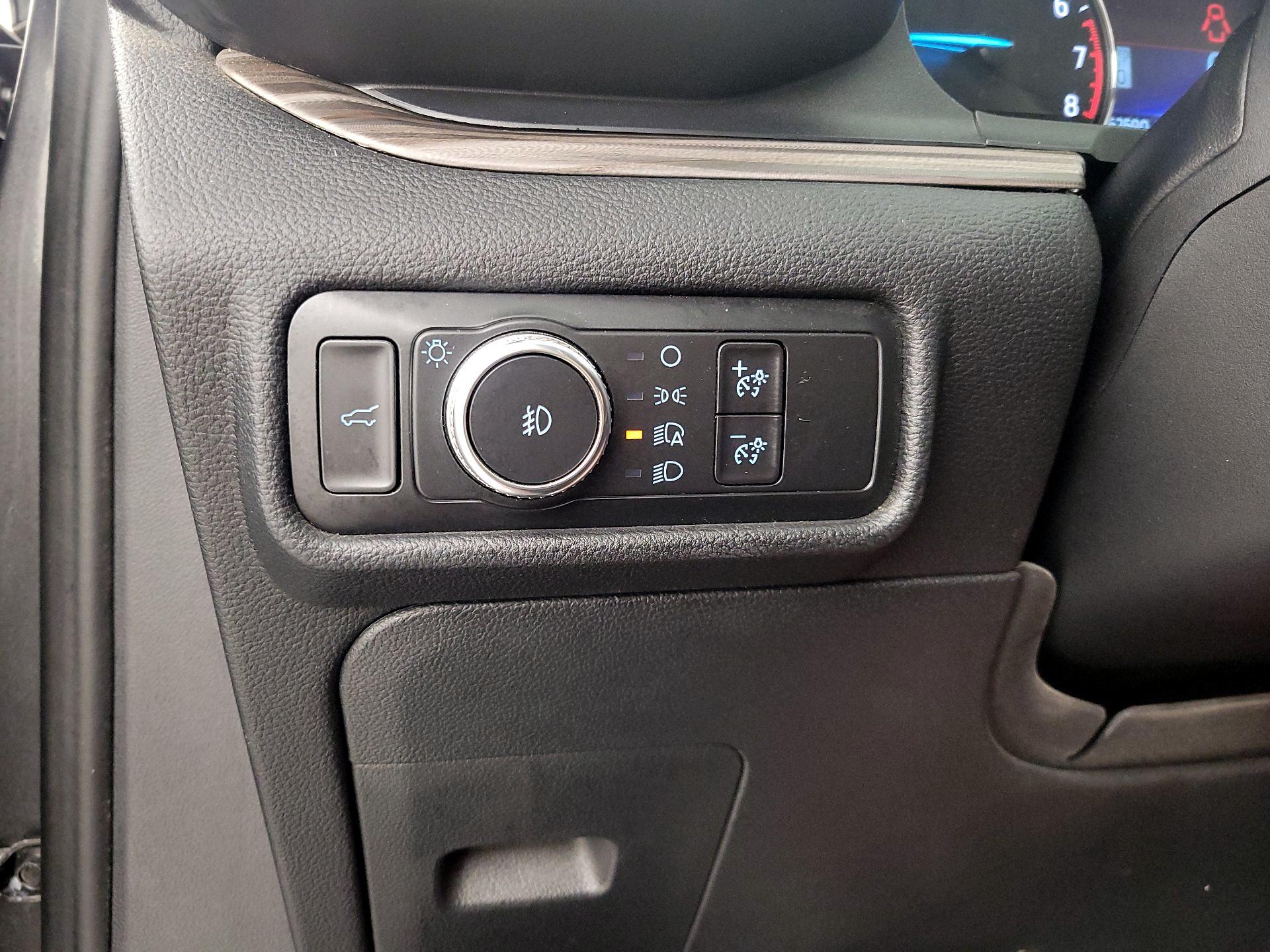 Thumbnail: 2020 Ford Explorer - 13