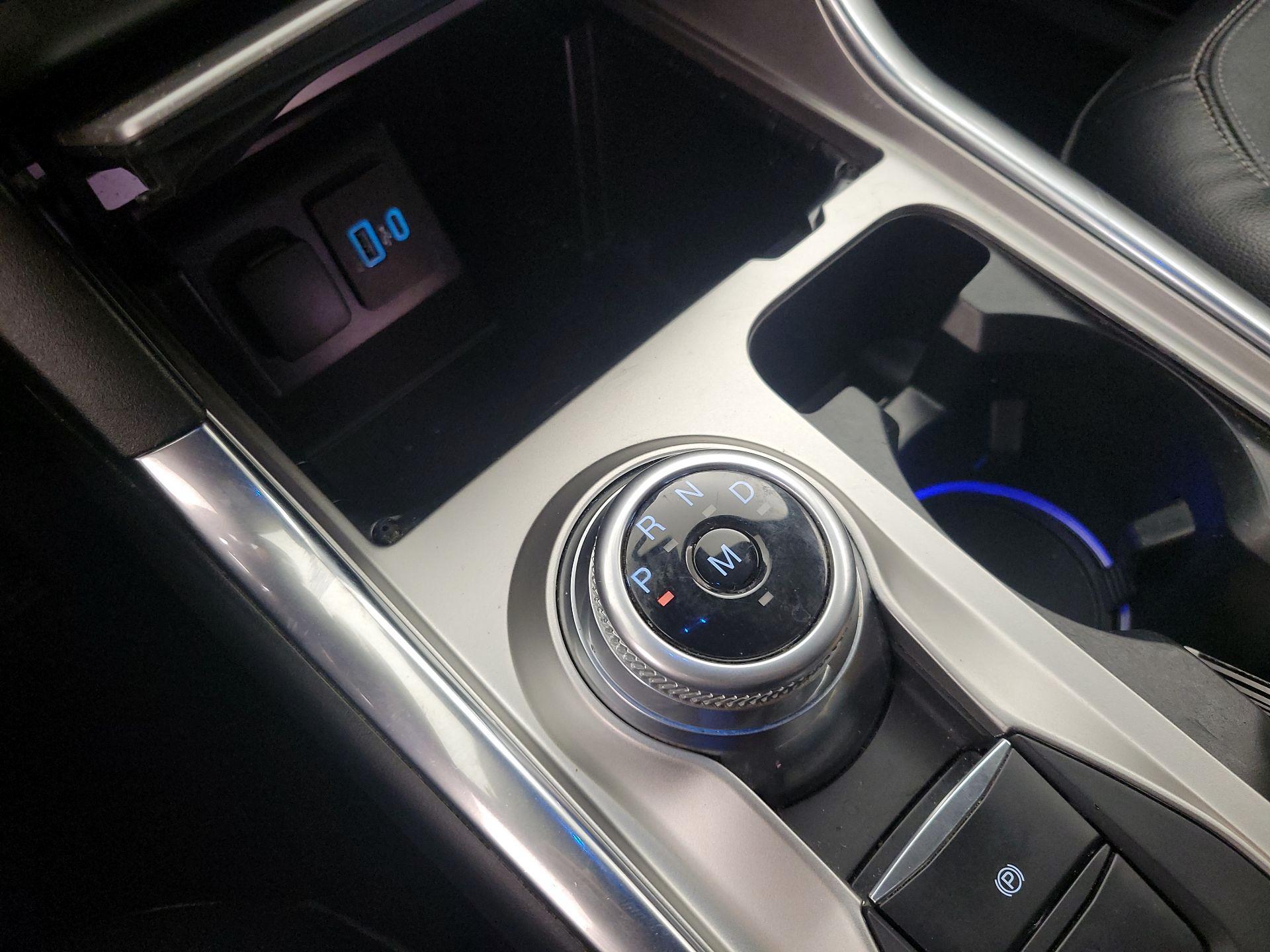 Thumbnail: 2020 Ford Explorer - 18