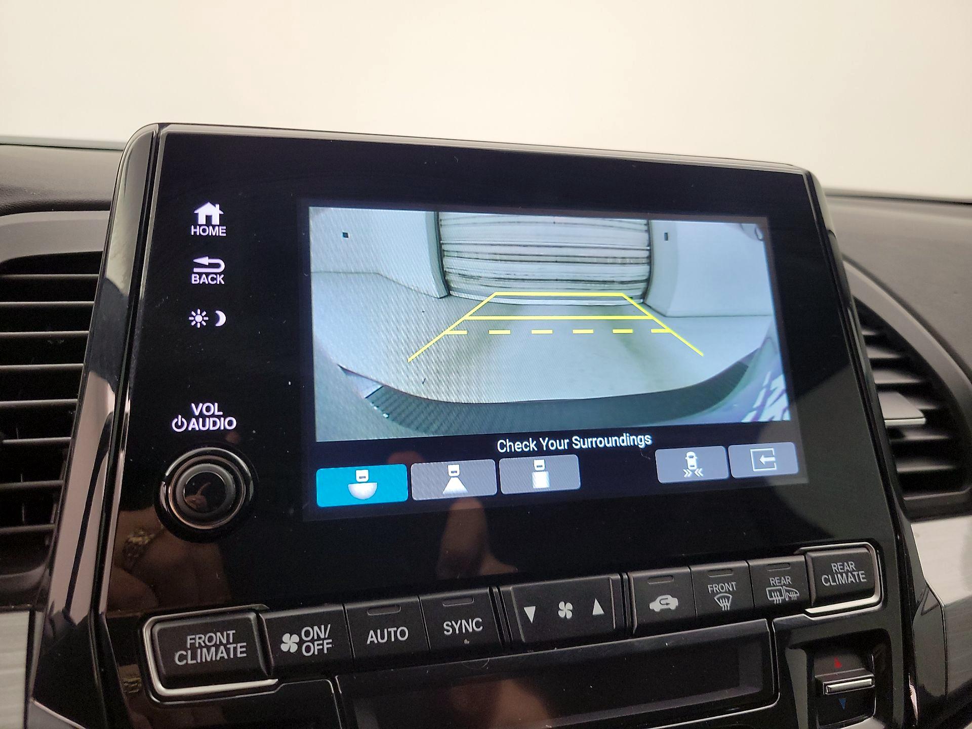 Thumbnail: 2023 Honda Odyssey - 15