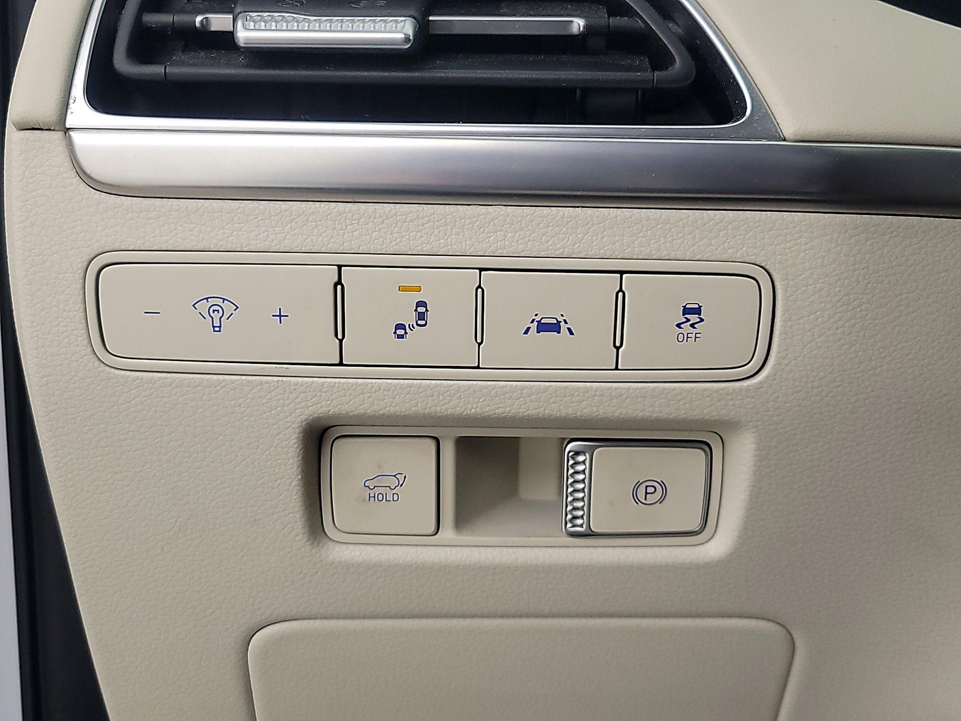 Thumbnail: 2020 Hyundai Palisade - 13