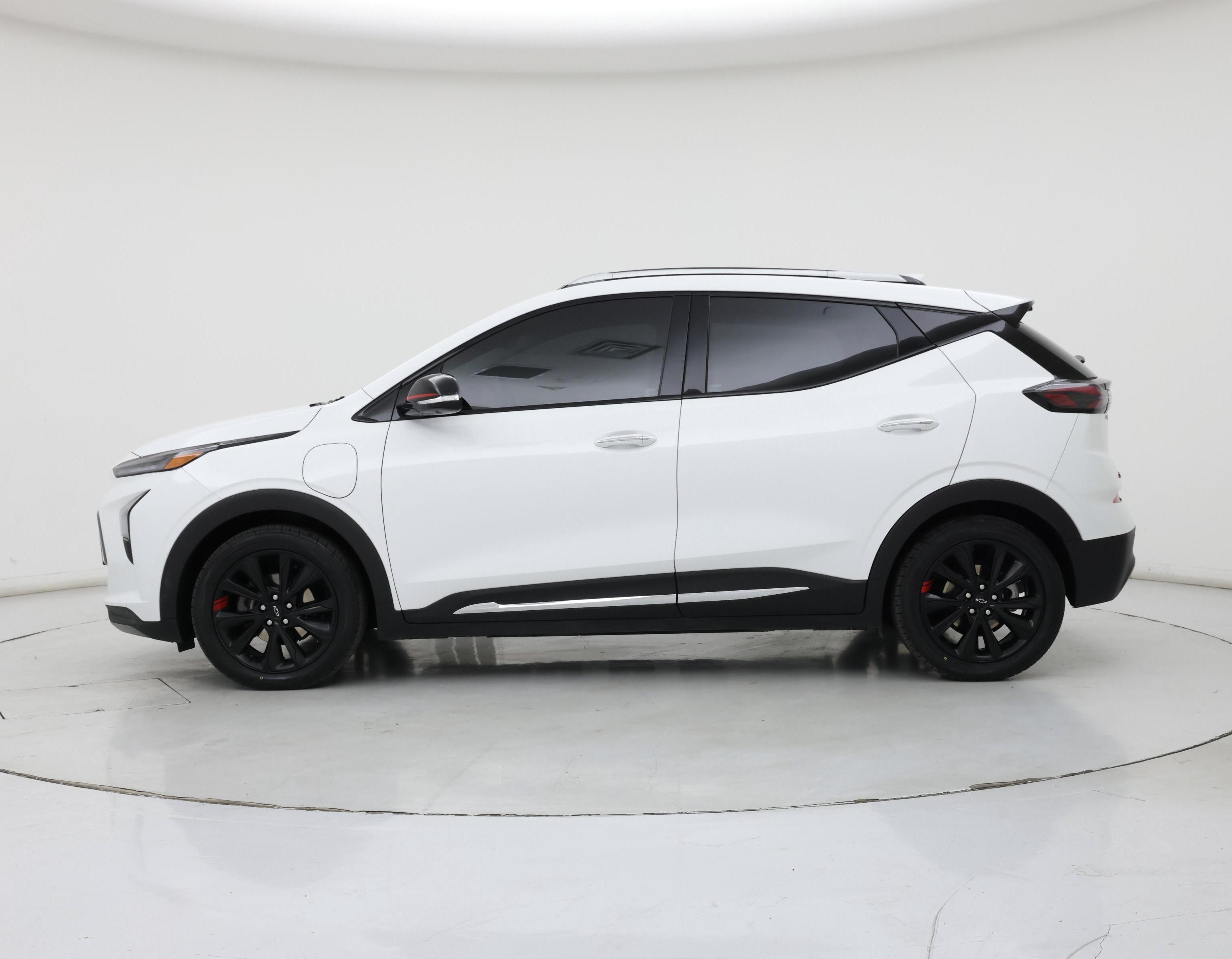 Thumbnail: 2023 Chevrolet Bolt EUV - 3