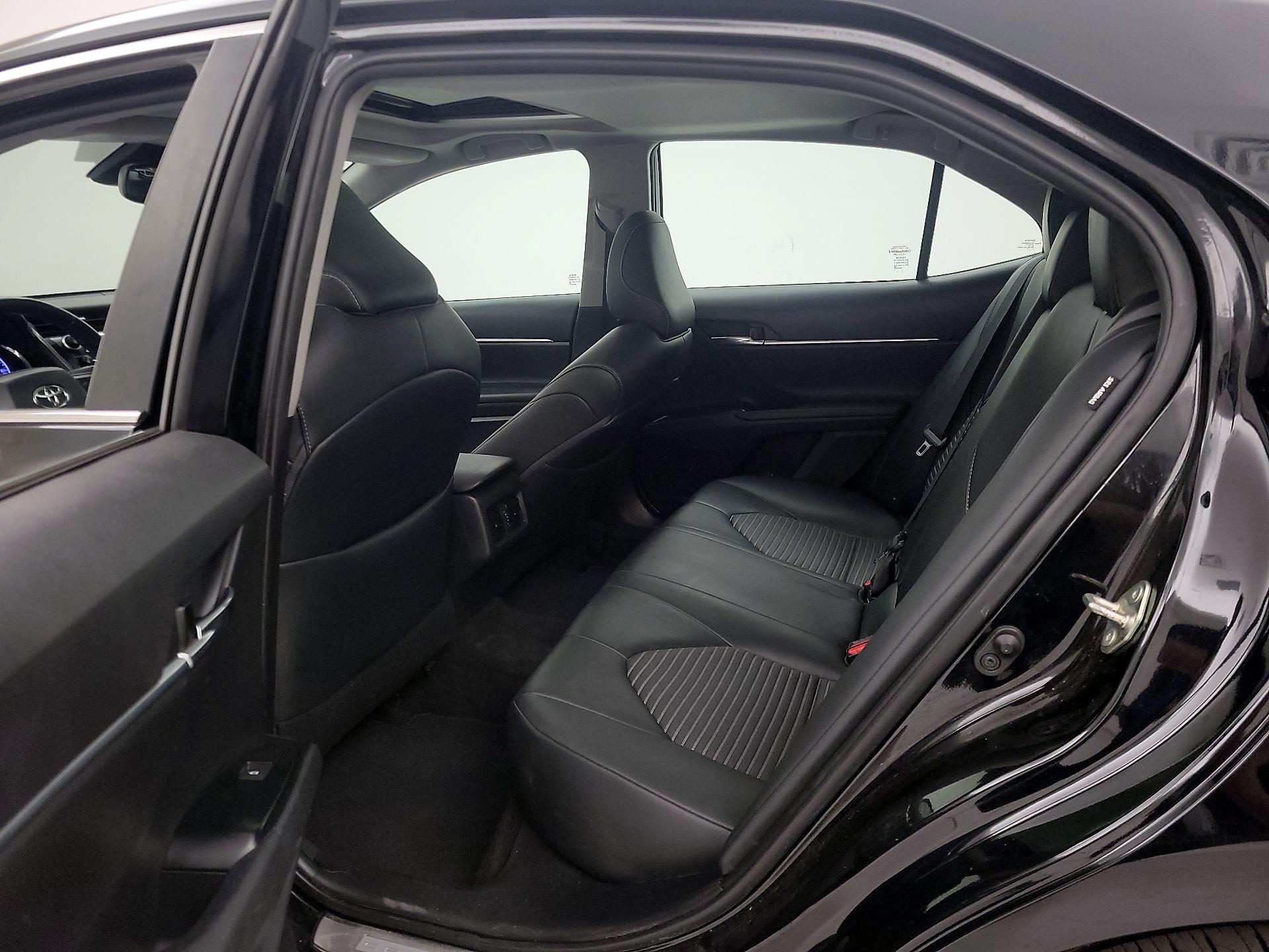 Thumbnail: 2019 Toyota Camry - 20