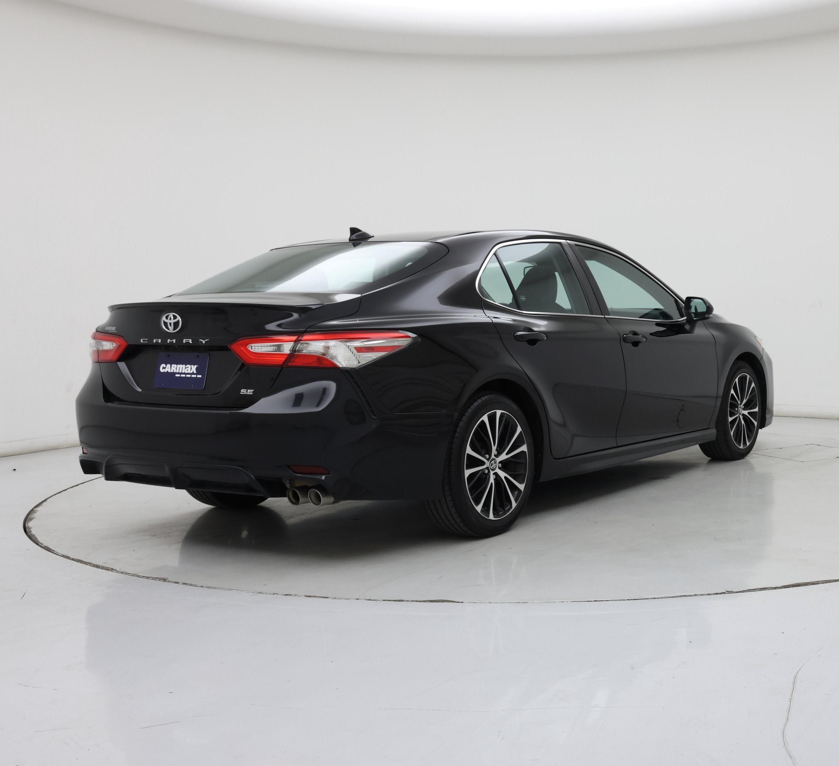 Thumbnail: 2019 Toyota Camry - 8