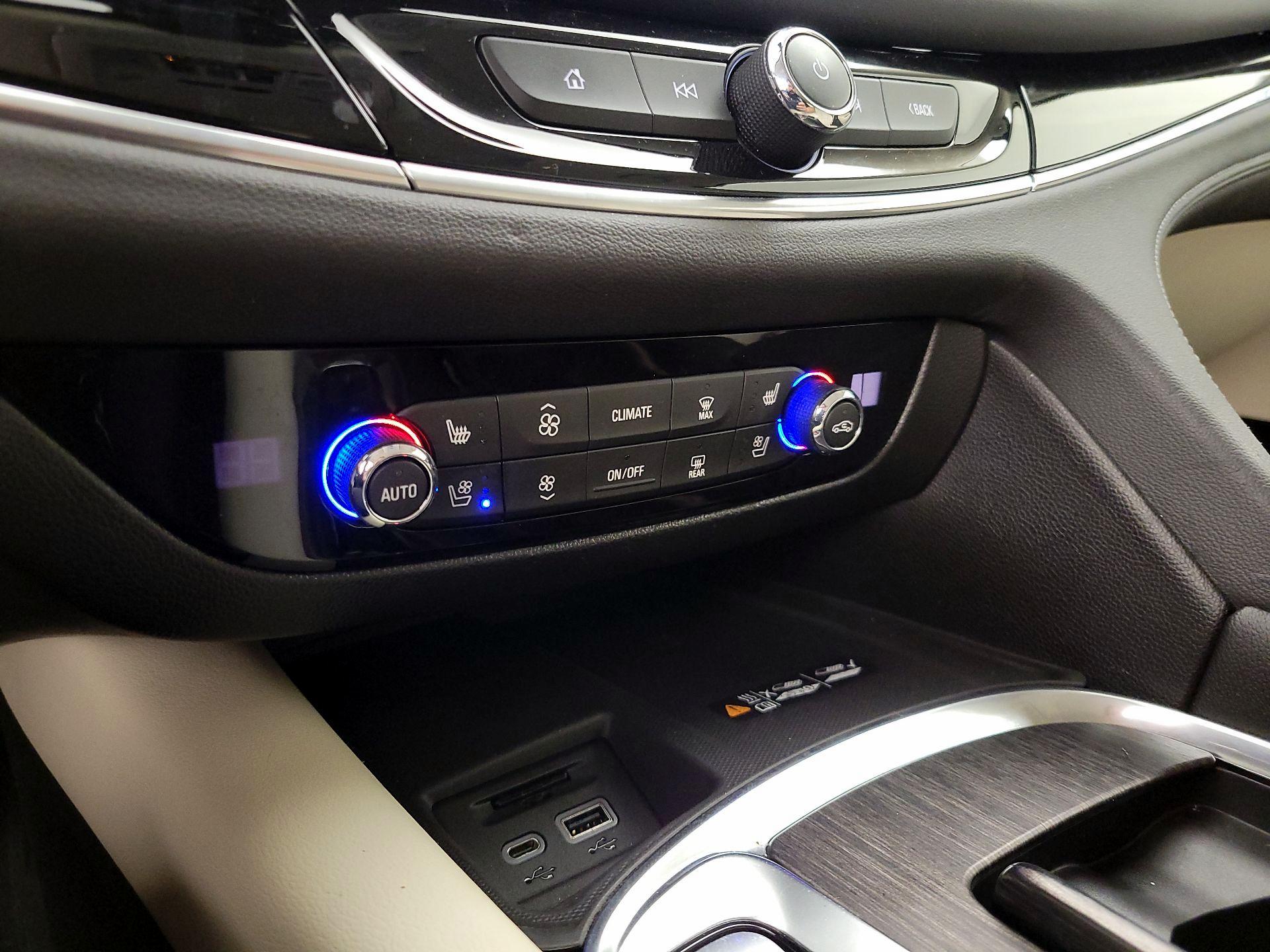 Thumbnail: 2022 Buick Enclave - 17