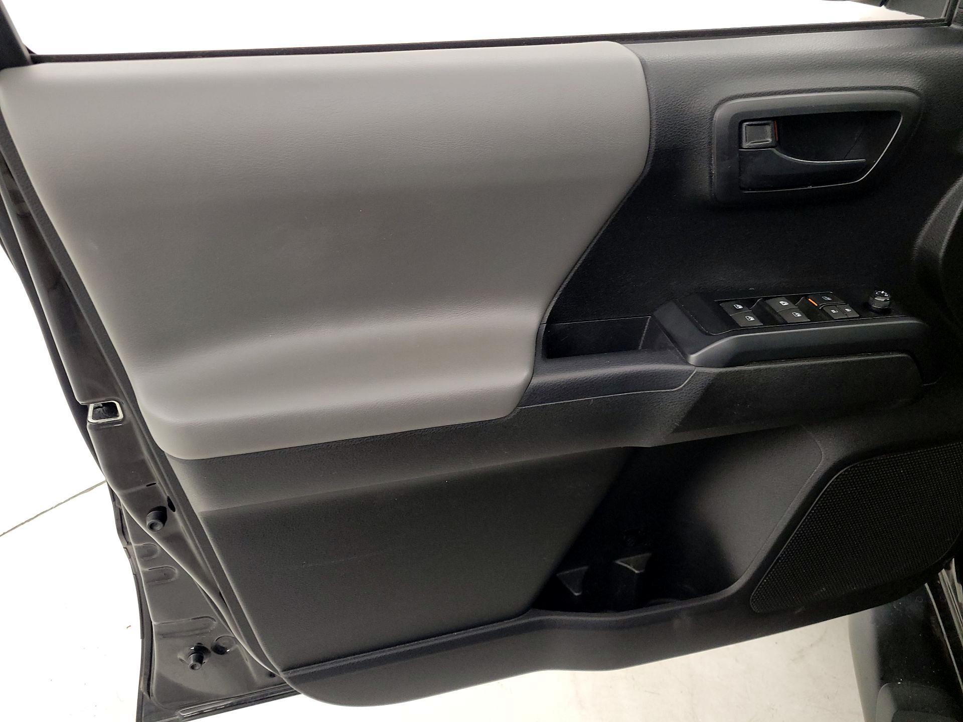 Thumbnail: 2023 Toyota Tacoma - 12