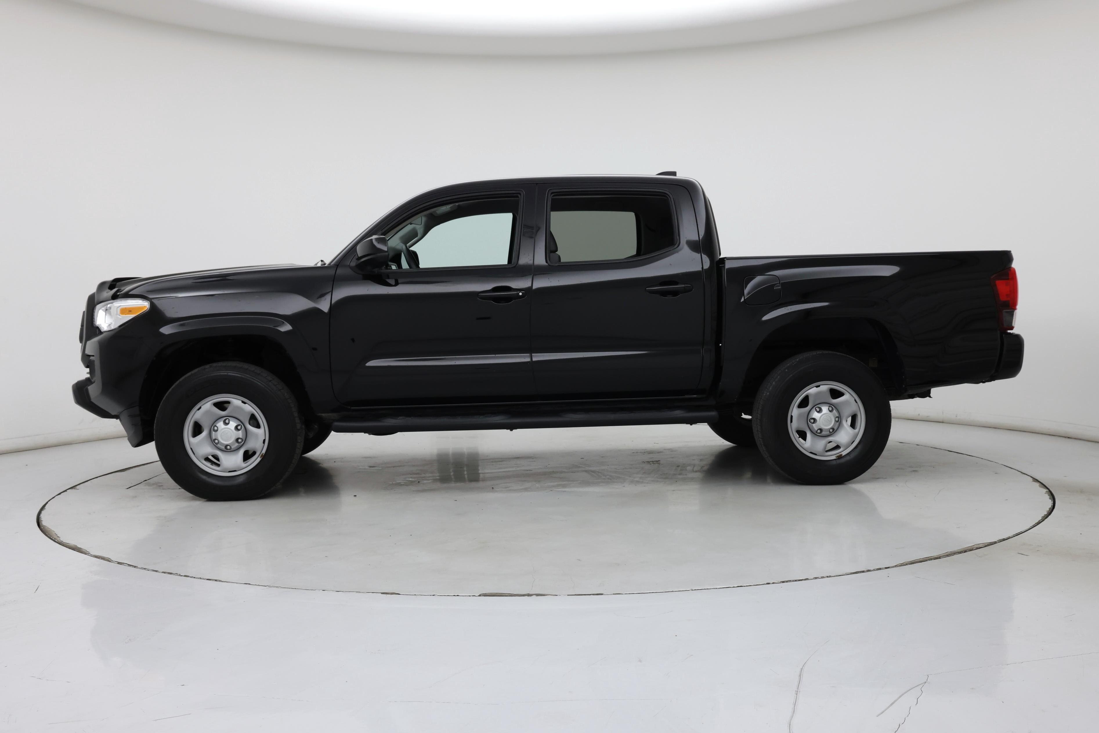 Thumbnail: 2023 Toyota Tacoma - 3