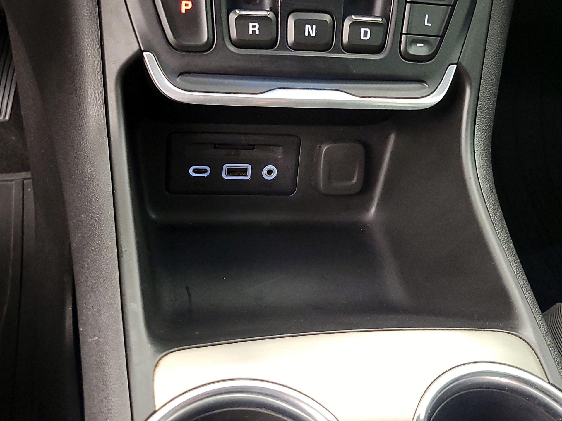 Thumbnail: 2018 GMC Terrain - 19