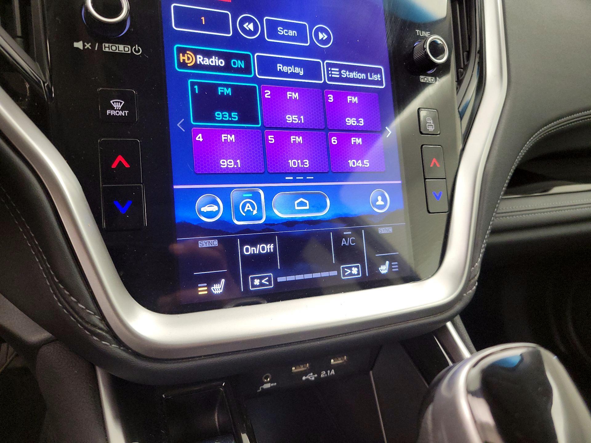 Thumbnail: 2022 Subaru Outback - 17