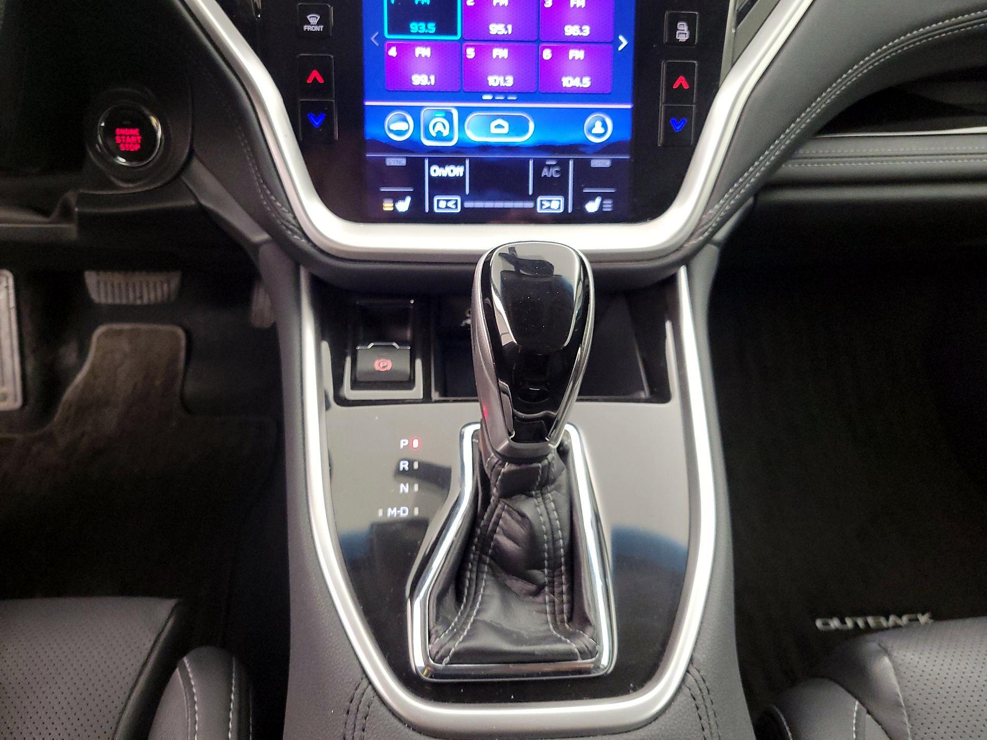 Thumbnail: 2022 Subaru Outback - 18