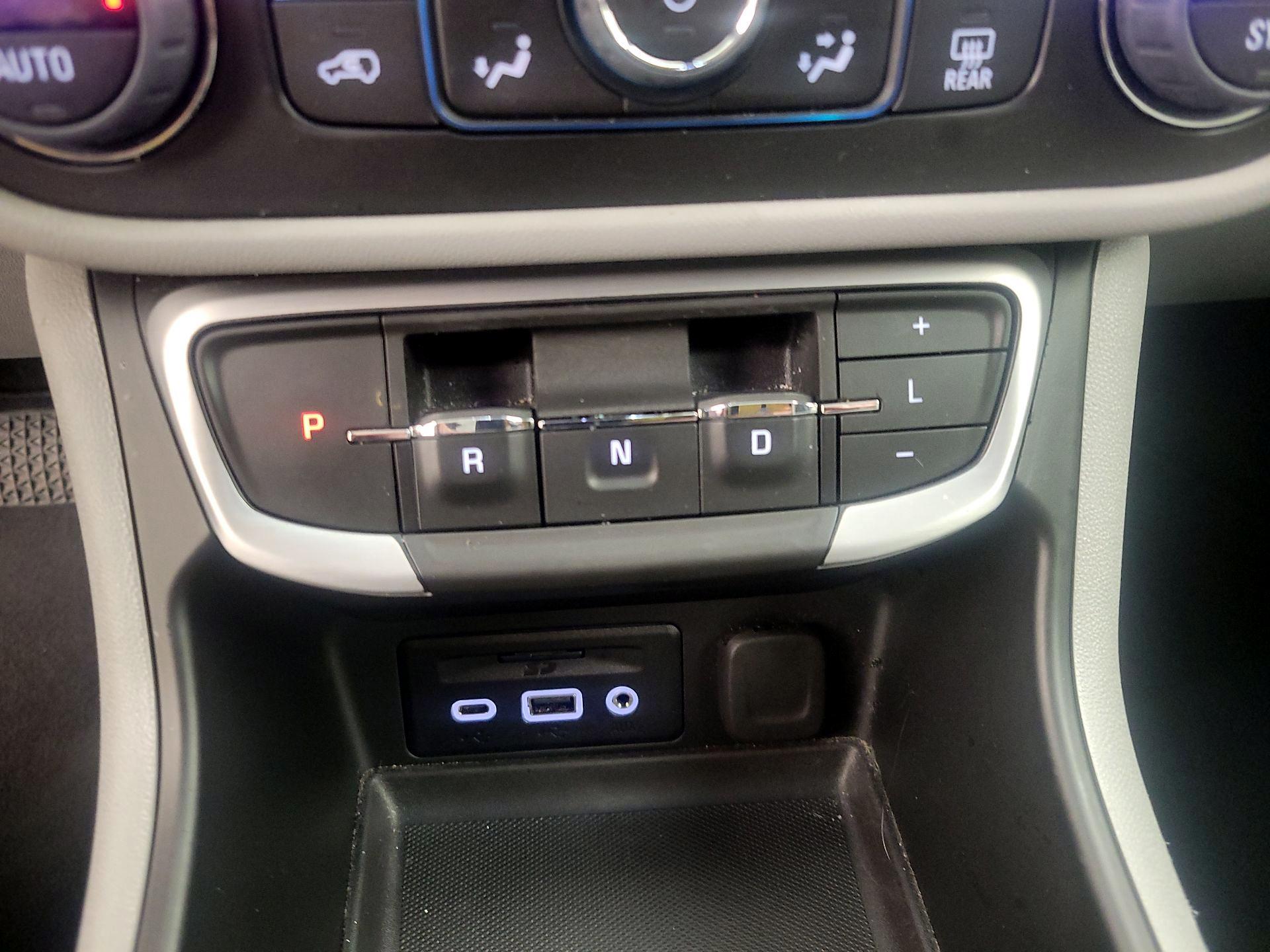 Thumbnail: 2023 GMC Terrain - 18