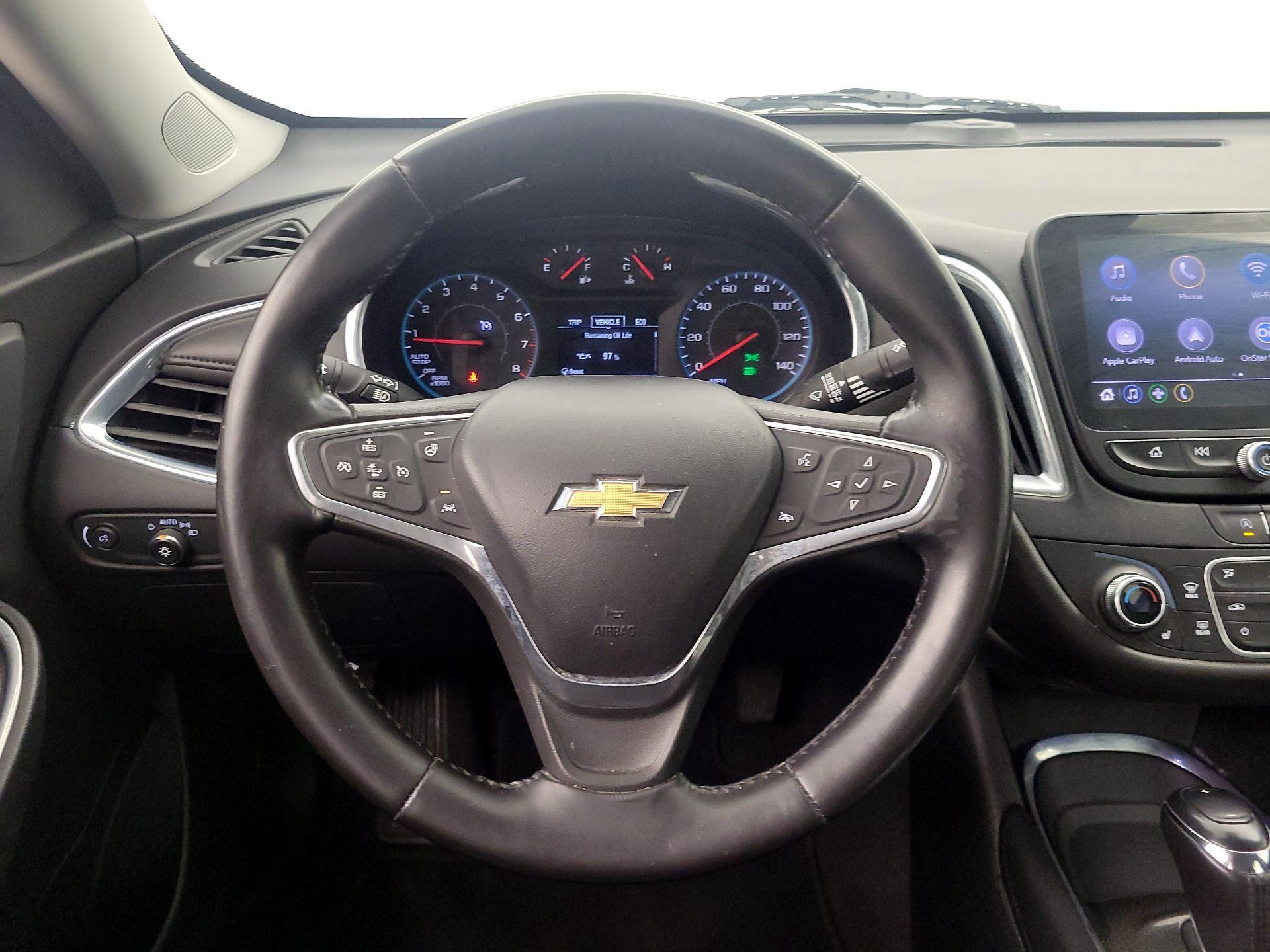 Thumbnail: 2020 Chevrolet Malibu - 10