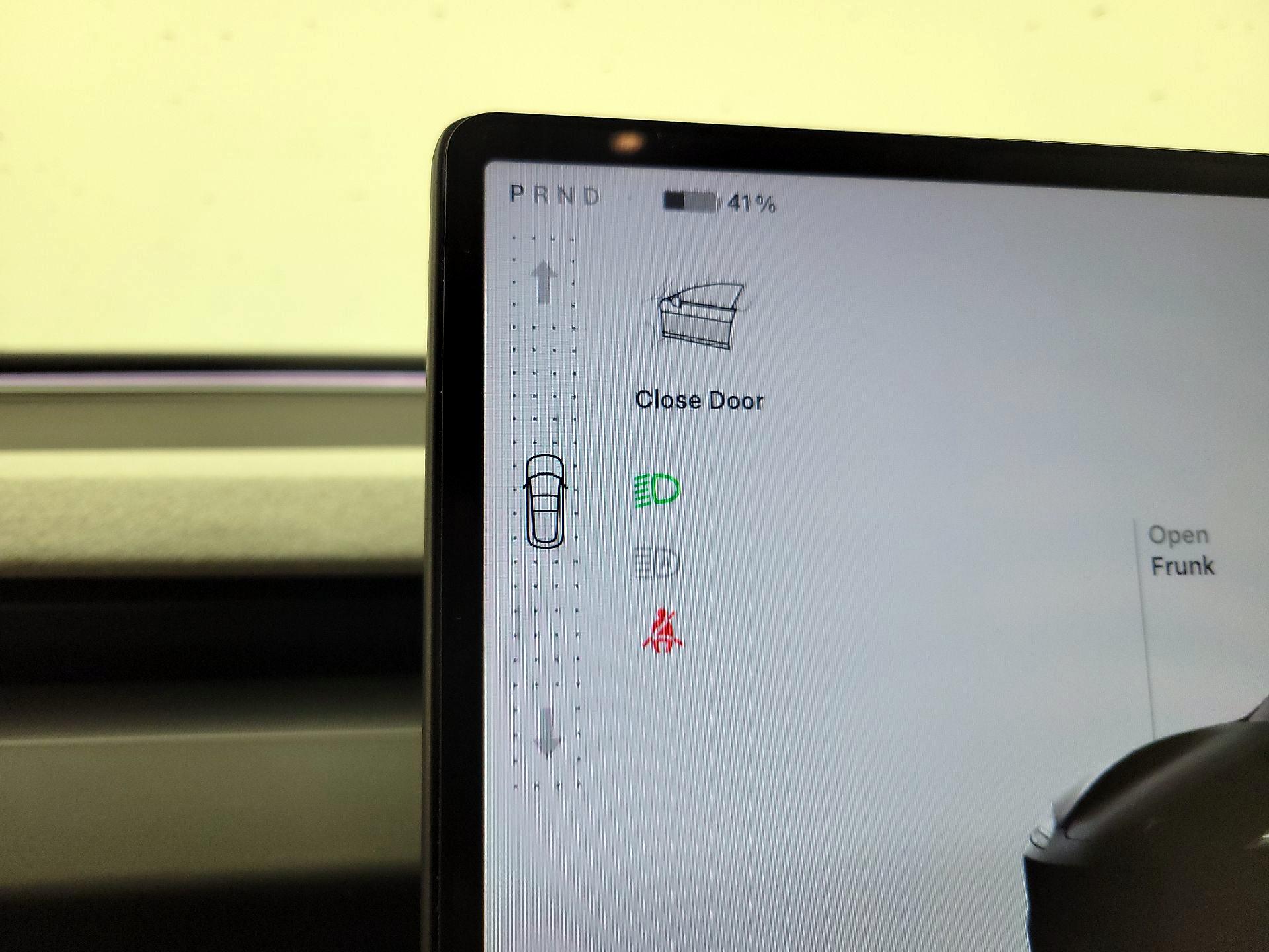 Thumbnail: 2025 Tesla Model 3 - 17