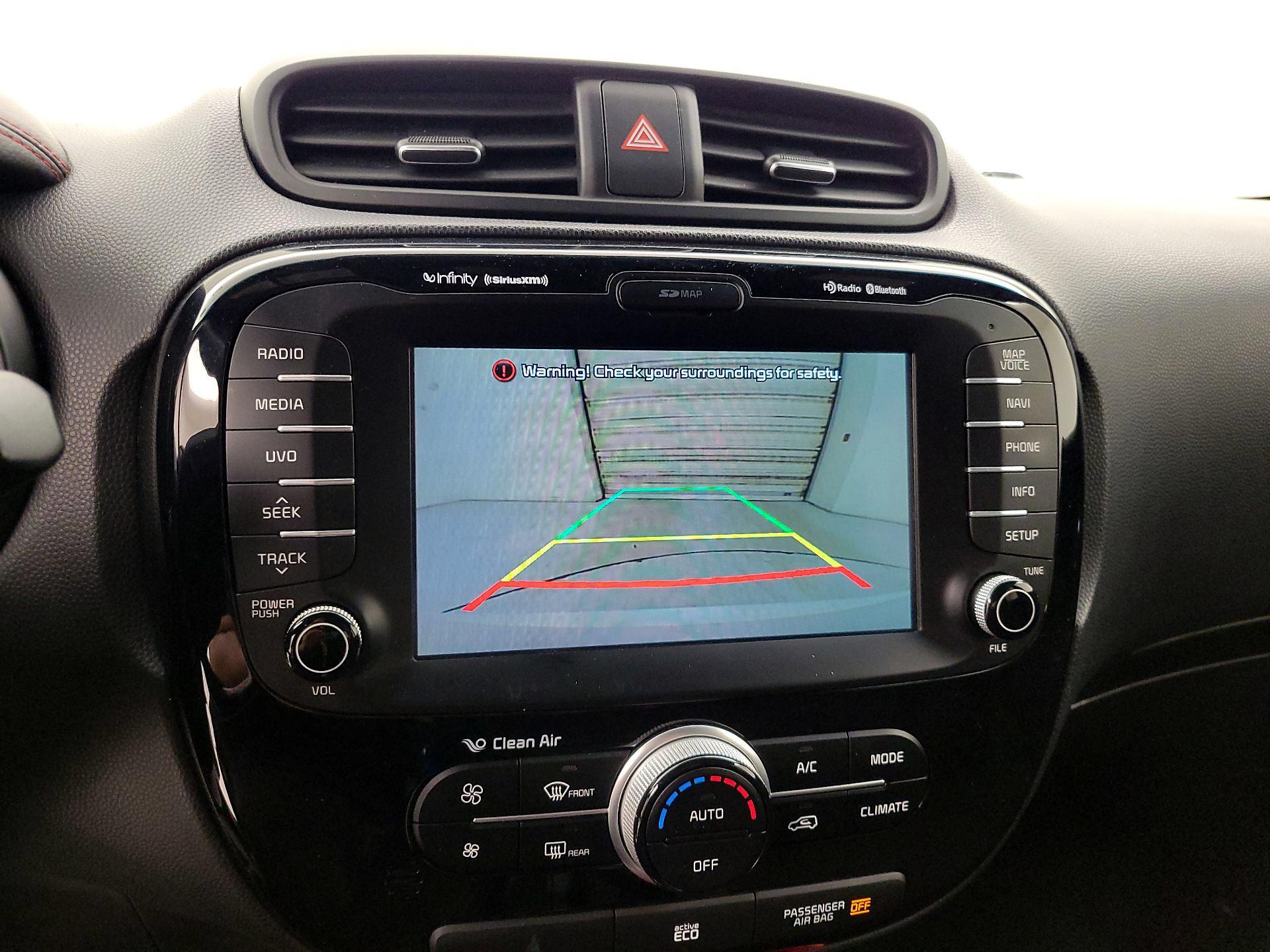 Thumbnail: 2014 Kia Soul - 15