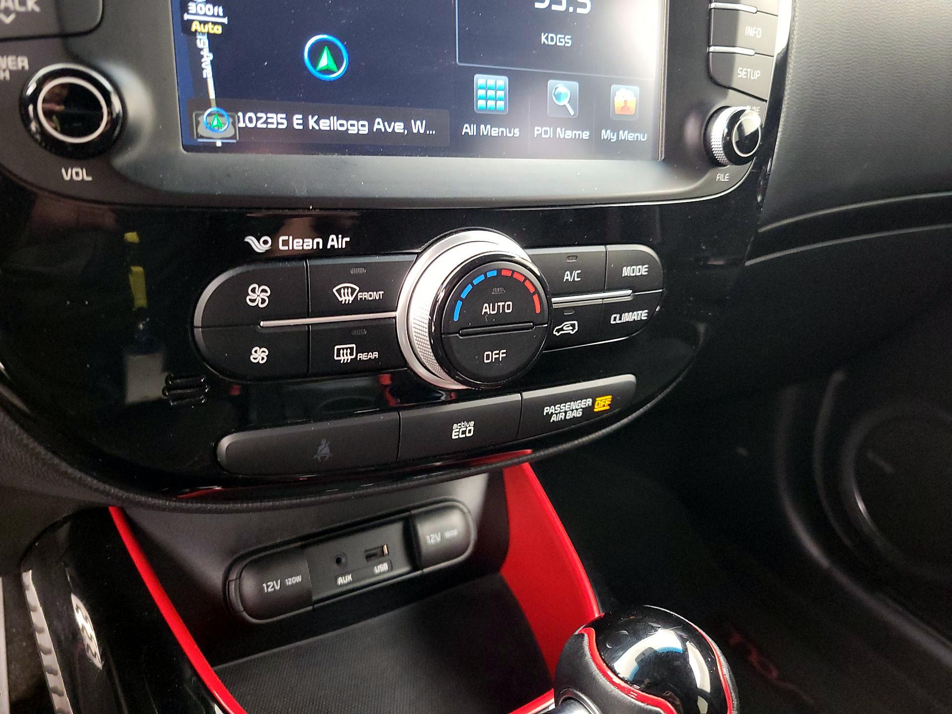 Thumbnail: 2014 Kia Soul - 17