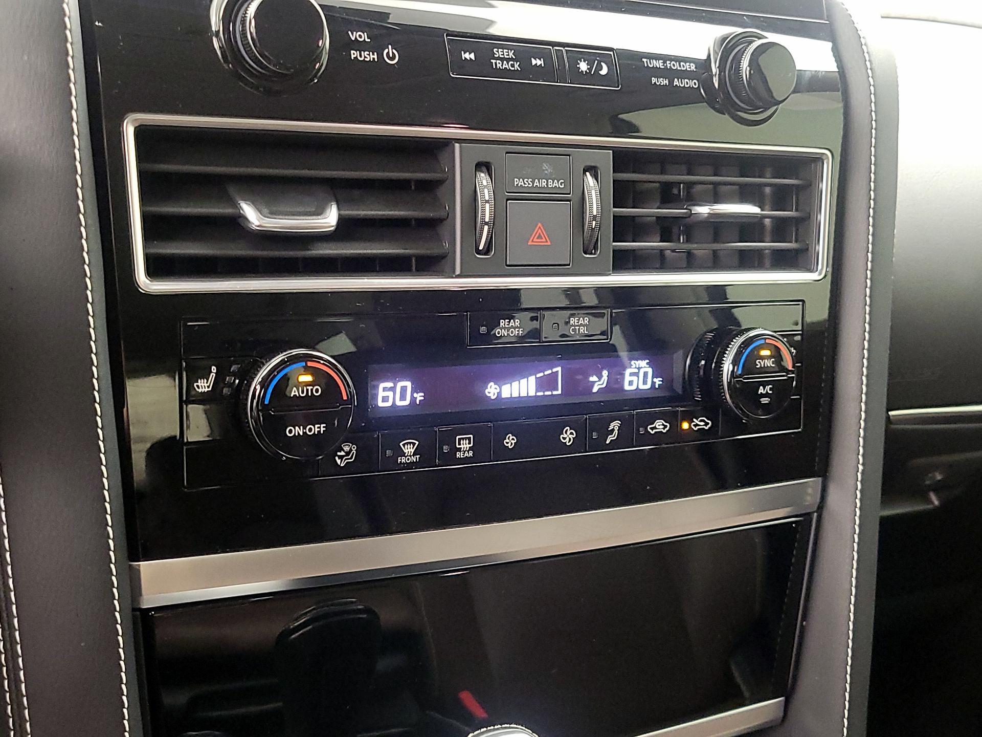 Thumbnail: 2022 INFINITI QX80 - 17