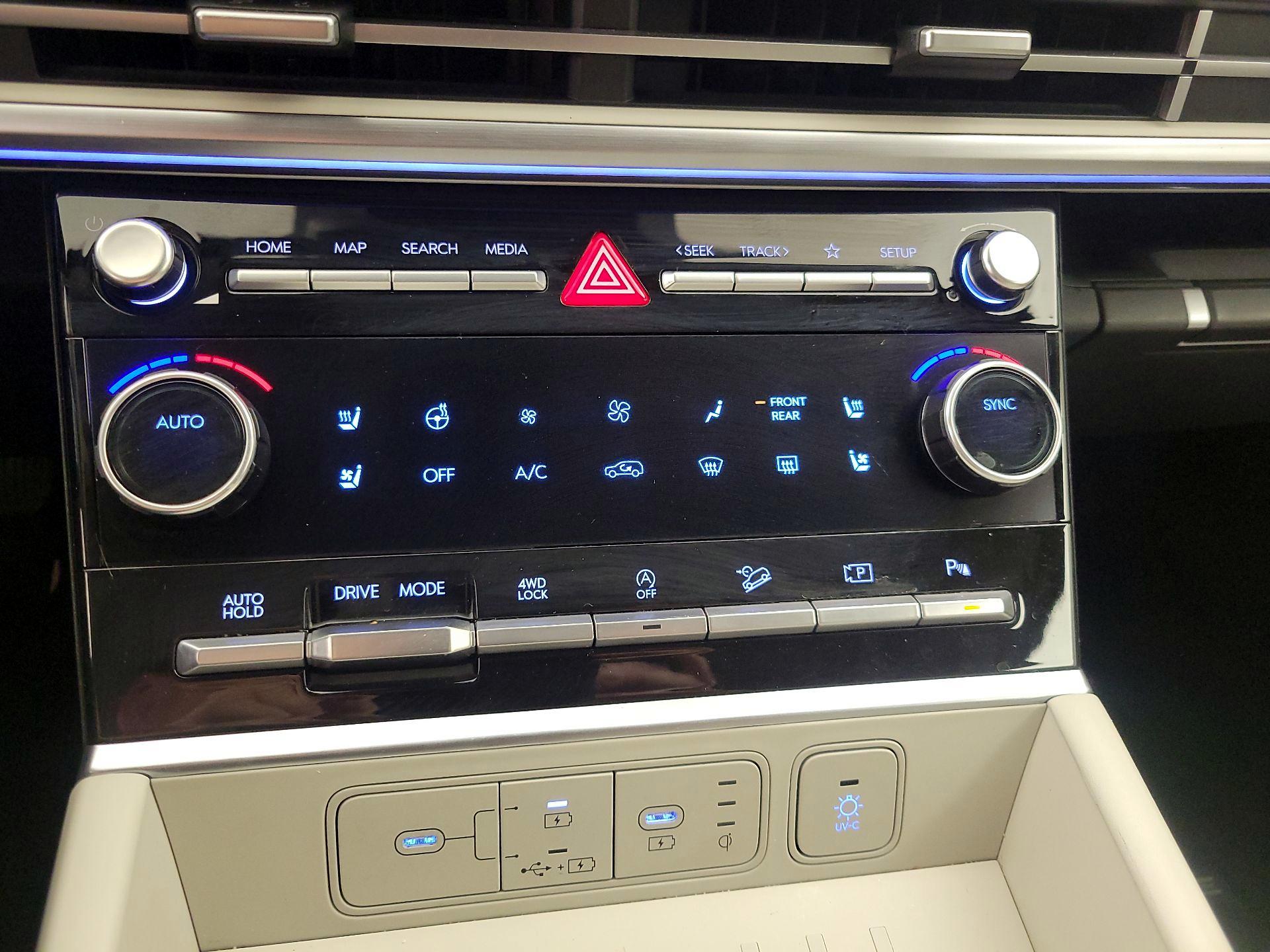 Thumbnail: 2024 Hyundai Santa Fe - 17