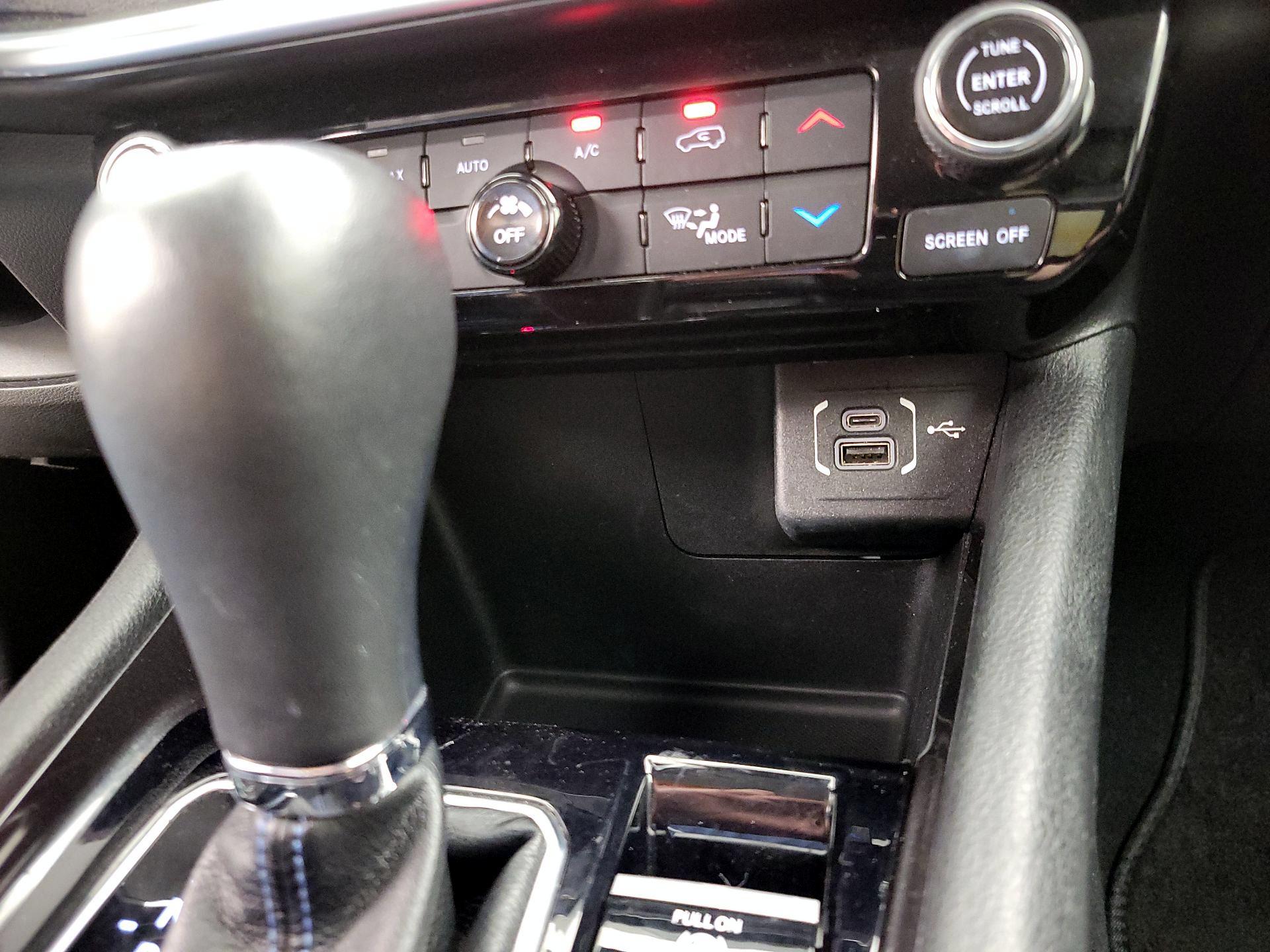 Thumbnail: 2022 Jeep Compass - 18