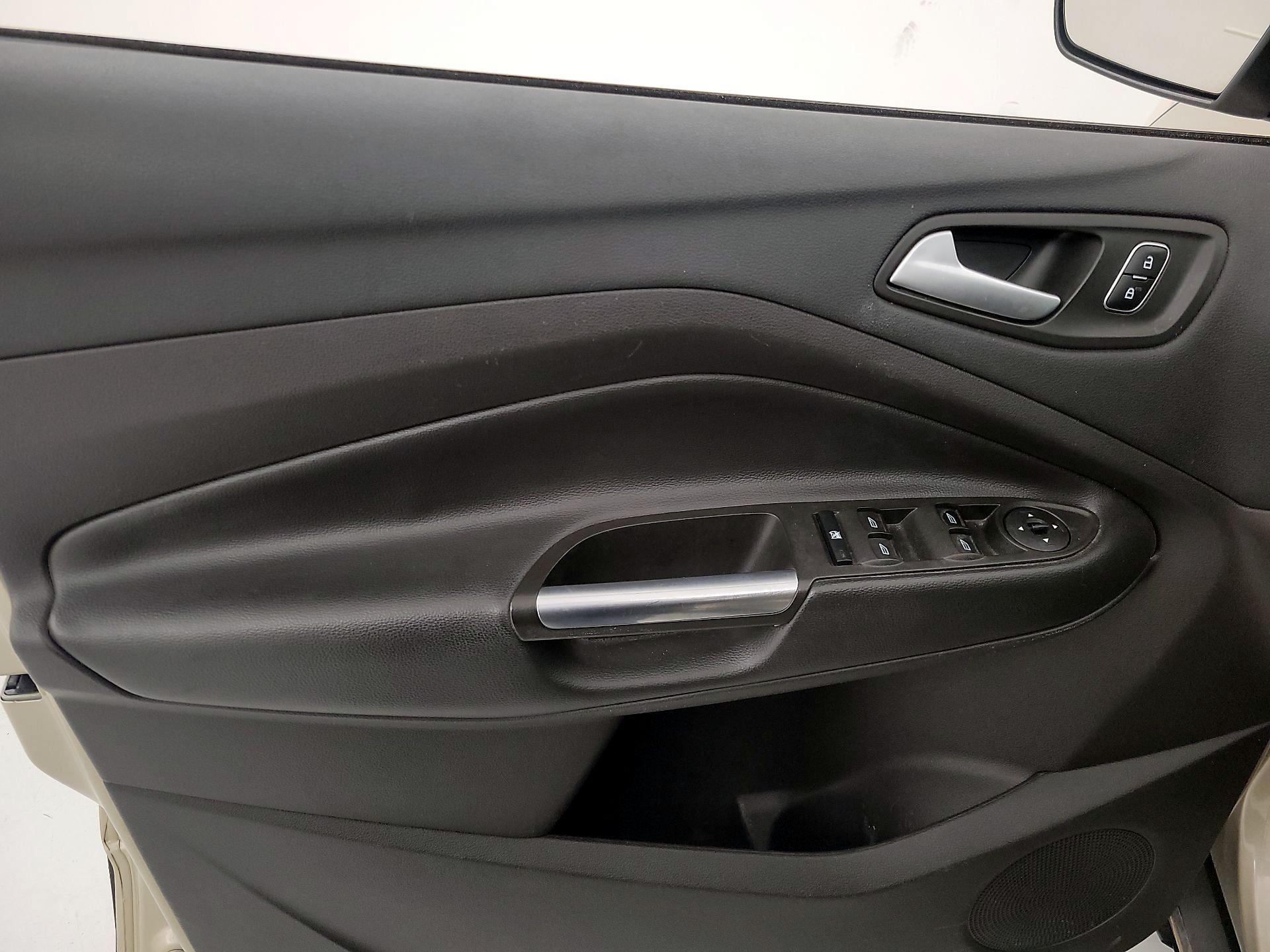 Thumbnail: 2018 Ford Escape - 12