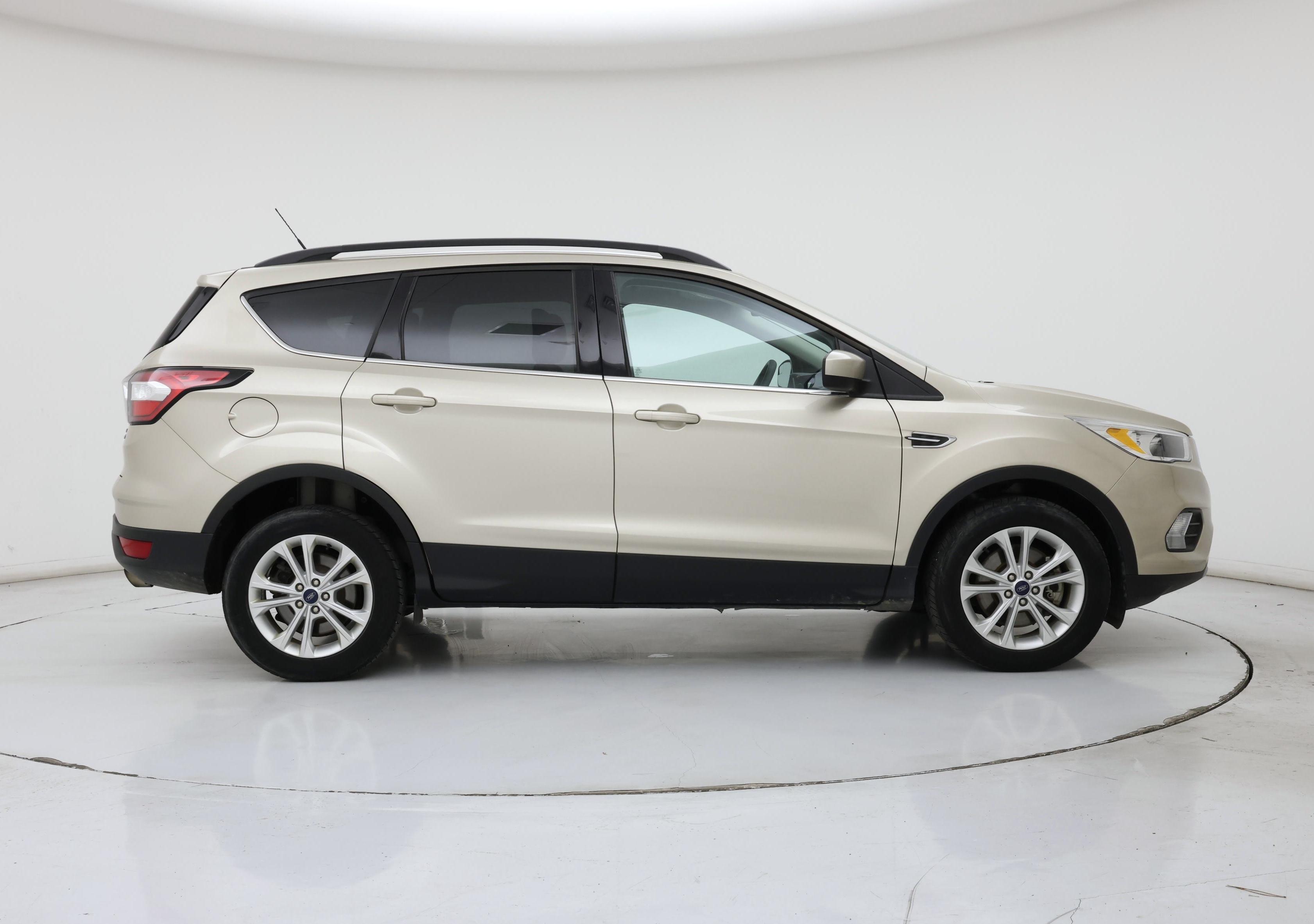 Thumbnail: 2018 Ford Escape - 7