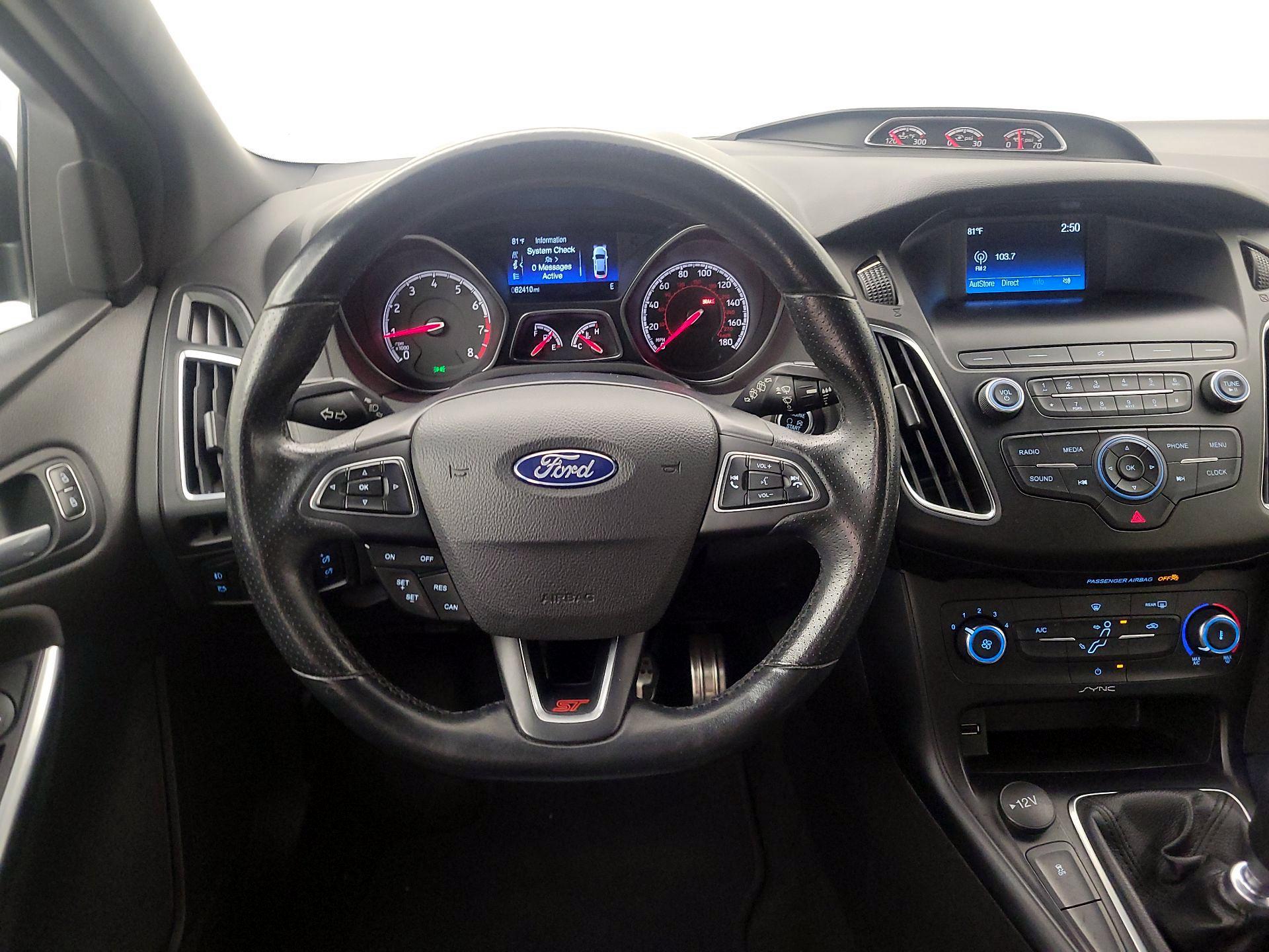 Thumbnail: 2018 Ford Focus - 10