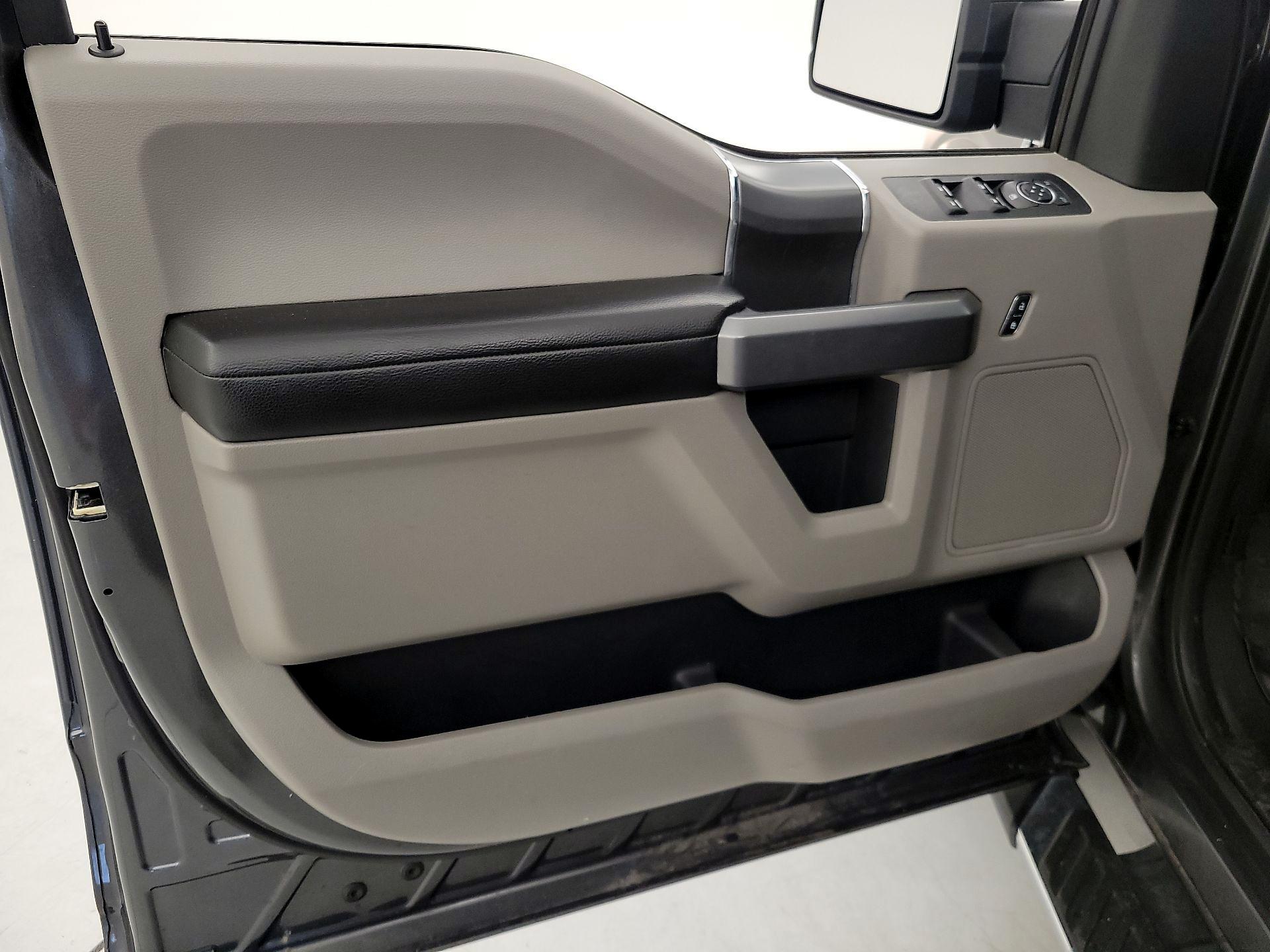 Thumbnail: 2018 Ford F-150 - 12