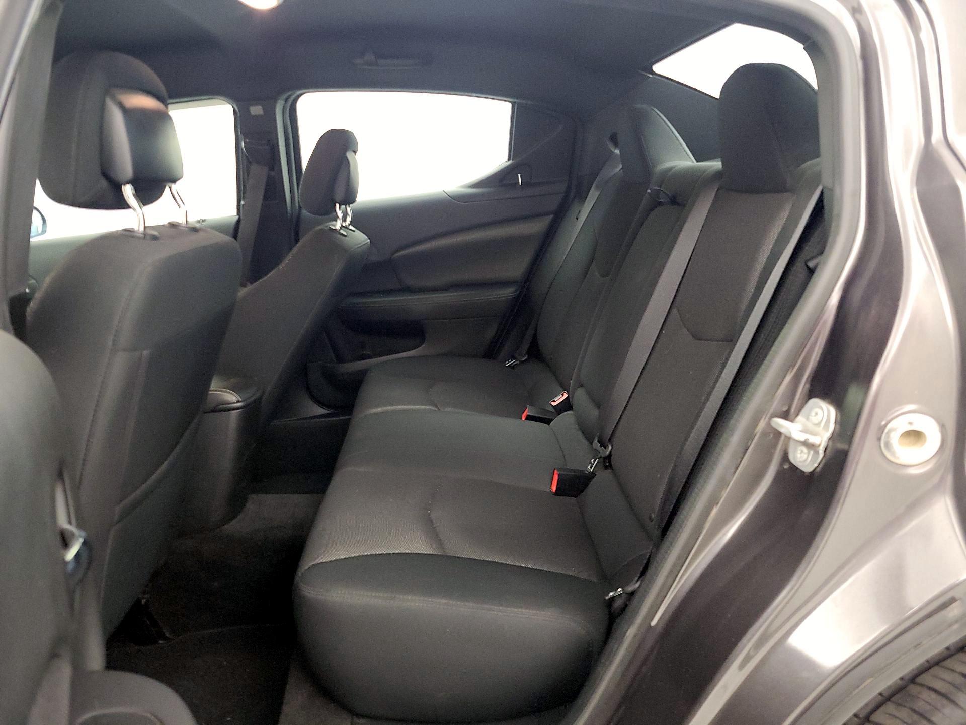 Thumbnail: 2014 Dodge Avenger - 17