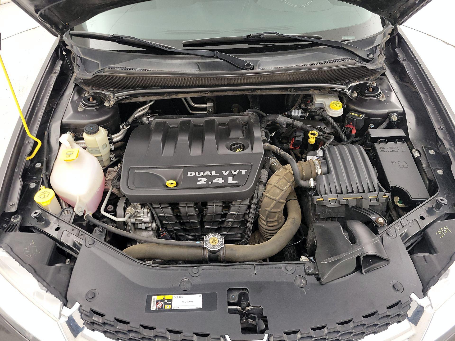 Thumbnail: 2014 Dodge Avenger - 19