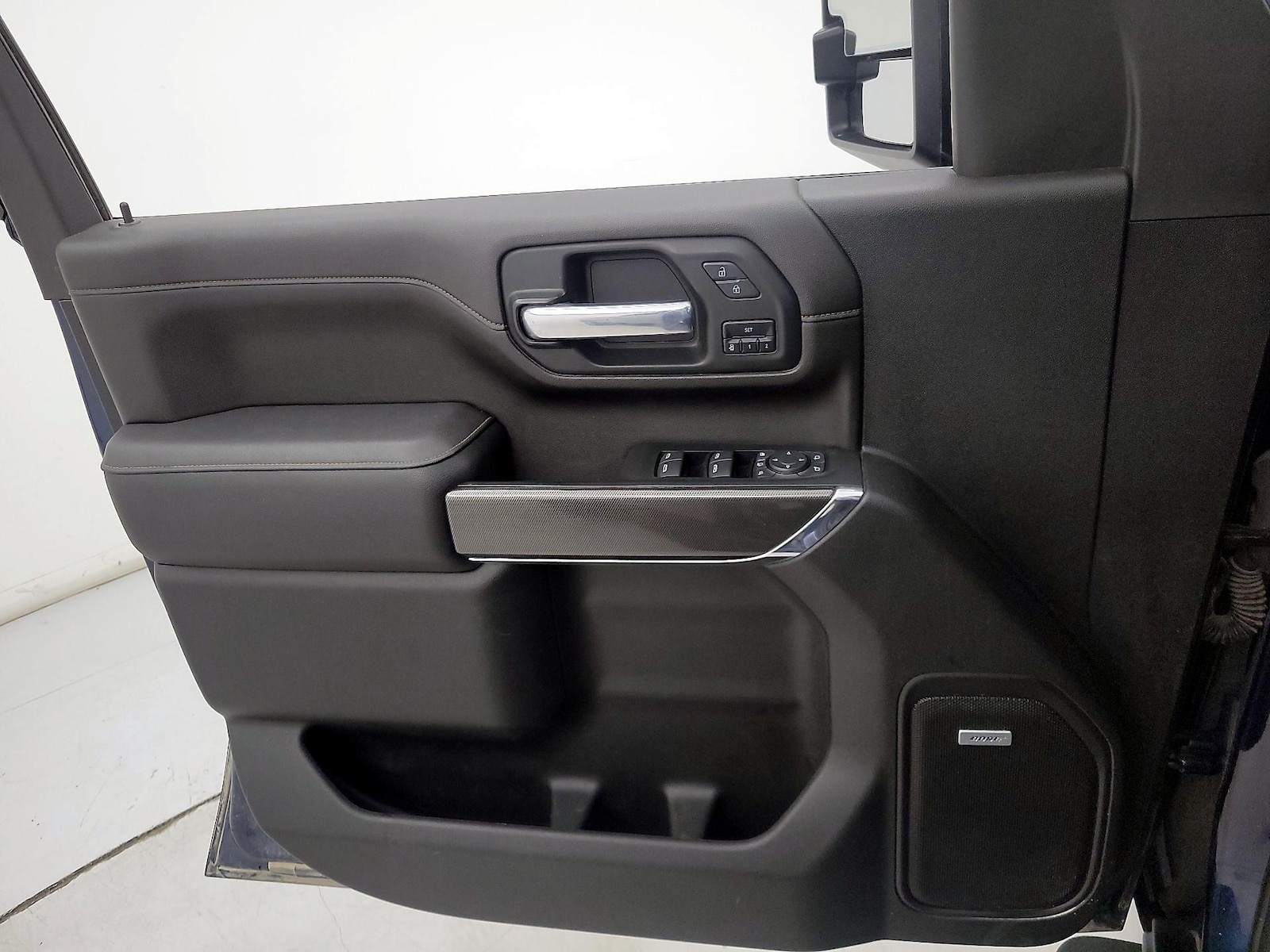 2023 GMC Sierra 2500HD AT4 - Photo 13