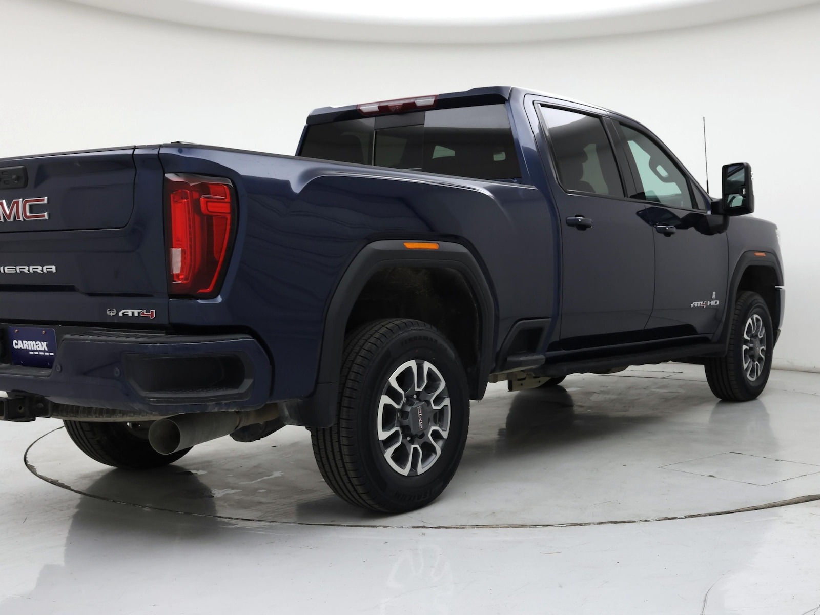 2023 GMC Sierra 2500HD AT4 - Photo 9